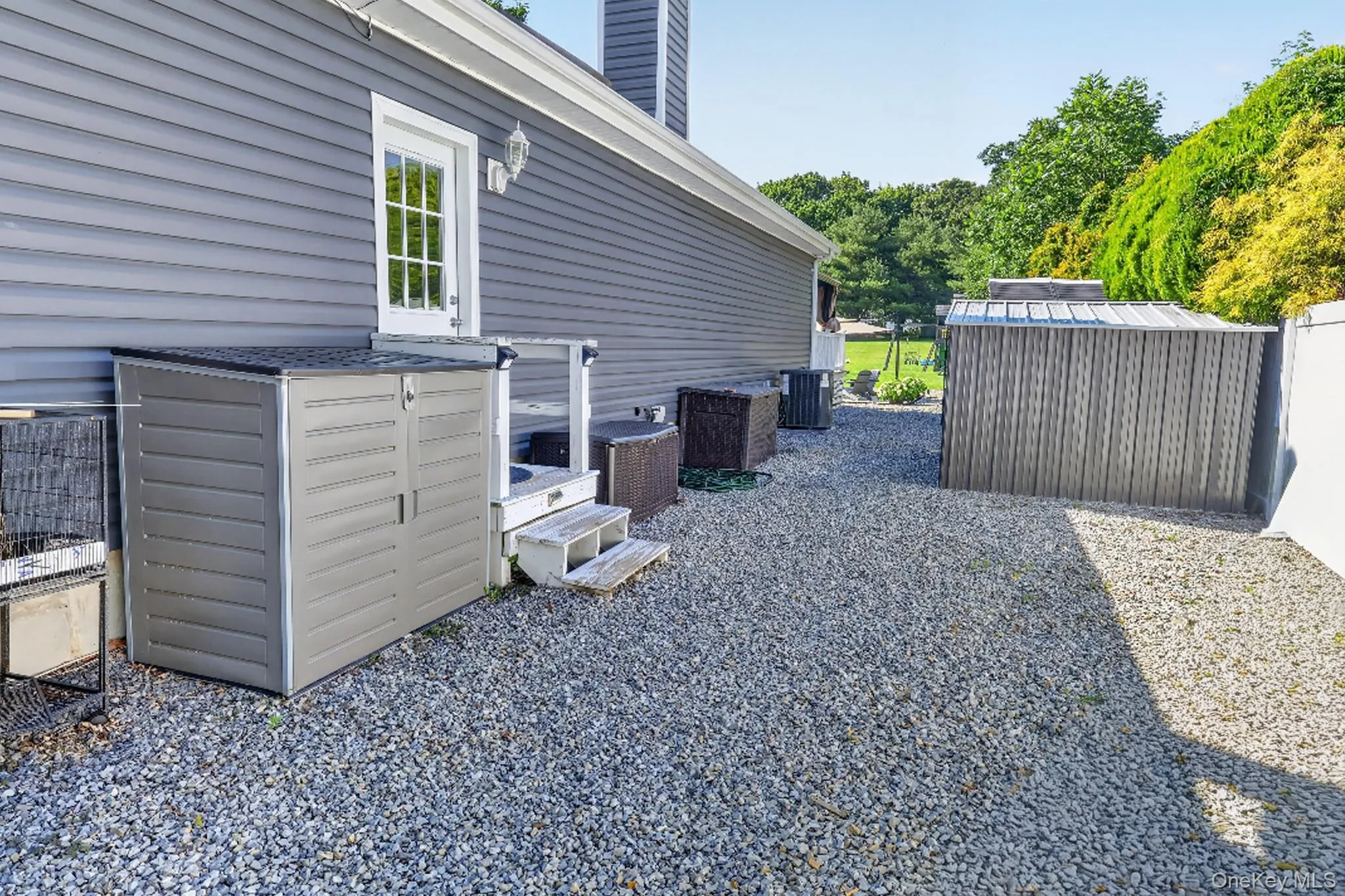 17 Woodlawn Avenue, Brookhaven, NY, 5 Bedrooms Bedrooms, 10 Rooms Rooms,5 BathroomsBathrooms,Residential,For Rent,Woodlawn,0,1018159 17 Woodlawn Avenue, Brookhaven, NY, 5 Bedrooms Bedrooms, 10 Rooms Rooms,5 BathroomsBathrooms,Residential,For Rent,Woodlawn,0,1018159