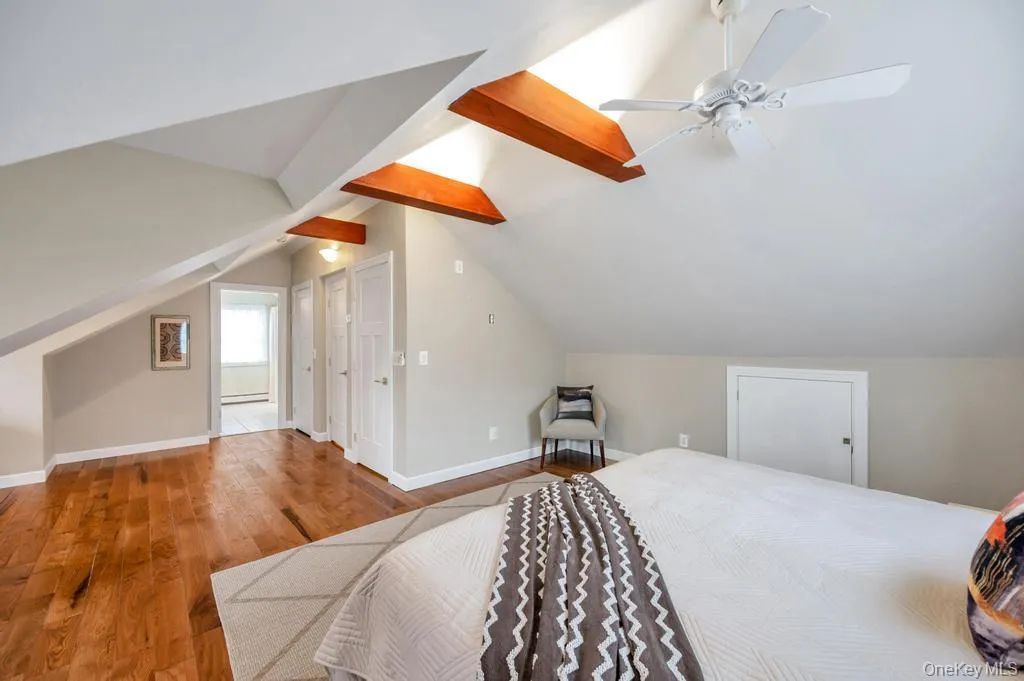 46 Walter Avenue, Oyster Bay, NY, 3 Bedrooms Bedrooms, 8 Rooms Rooms,2 BathroomsBathrooms,Residential,For Rent,Walter,0,KEY1018160 46 Walter Avenue, Oyster Bay, NY, 3 Bedrooms Bedrooms, 8 Rooms Rooms,2 BathroomsBathrooms,Residential,For Rent,Walter,0,KEY1018160