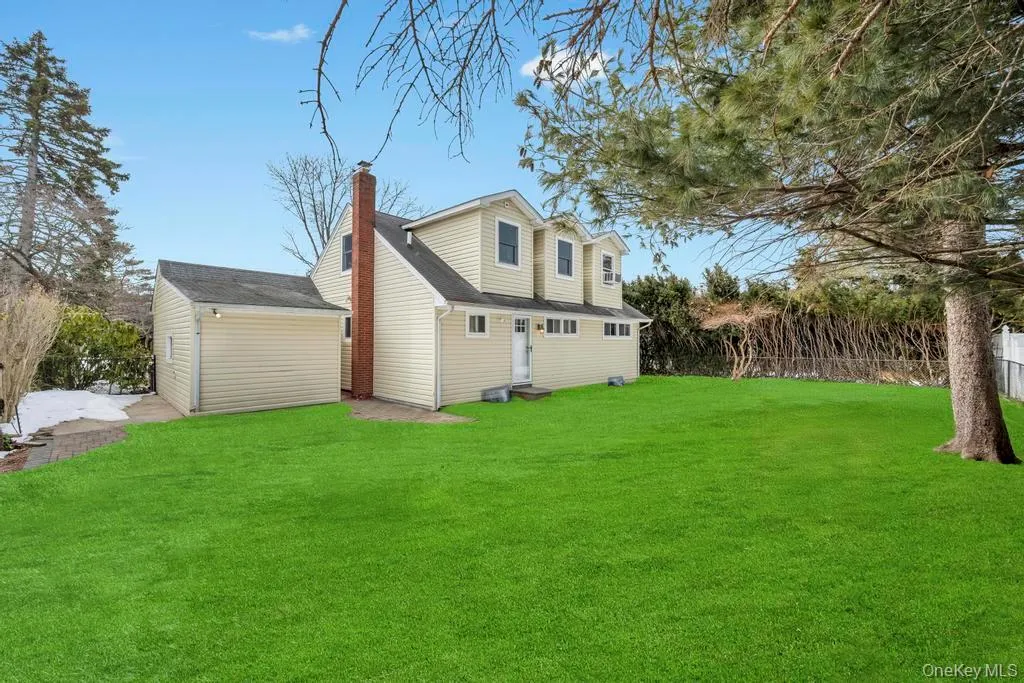 46 Walter Avenue, Oyster Bay, NY, 3 Bedrooms Bedrooms, 8 Rooms Rooms,2 BathroomsBathrooms,Residential,For Rent,Walter,0,KEY1018160 46 Walter Avenue, Oyster Bay, NY, 3 Bedrooms Bedrooms, 8 Rooms Rooms,2 BathroomsBathrooms,Residential,For Rent,Walter,0,KEY1018160