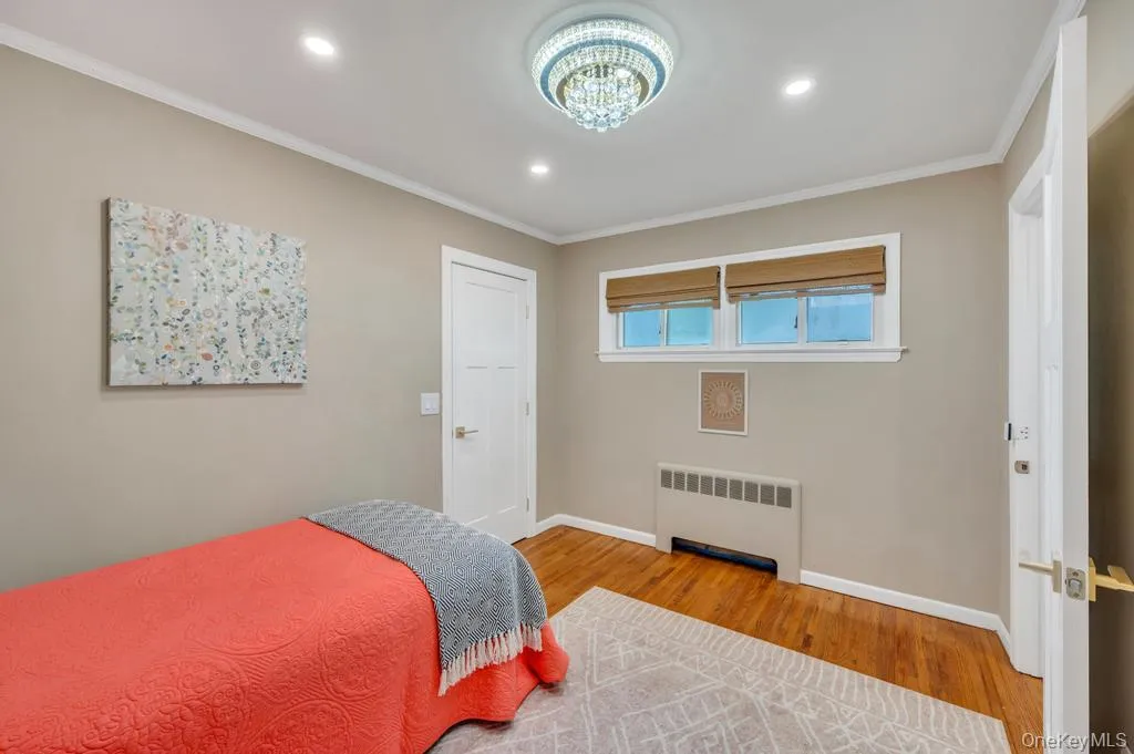 46 Walter Avenue, Oyster Bay, NY, 3 Bedrooms Bedrooms, 8 Rooms Rooms,2 BathroomsBathrooms,Residential,For Rent,Walter,0,KEY1018160 46 Walter Avenue, Oyster Bay, NY, 3 Bedrooms Bedrooms, 8 Rooms Rooms,2 BathroomsBathrooms,Residential,For Rent,Walter,0,KEY1018160