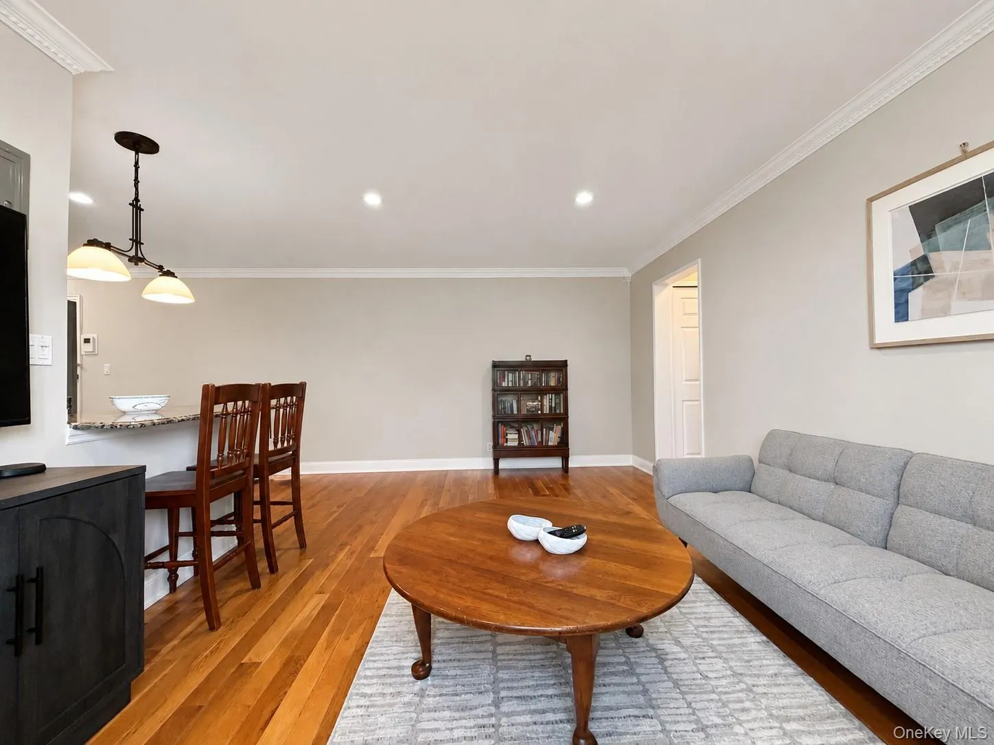 6 Mill Drive, North Hempstead, NY, 1 Bedroom Bedrooms, 4 Rooms Rooms,1 BathroomBathrooms,Residential,For Rent,Mill,0,KEY1018162 6 Mill Drive, North Hempstead, NY, 1 Bedroom Bedrooms, 4 Rooms Rooms,1 BathroomBathrooms,Residential,For Rent,Mill,0,KEY1018162