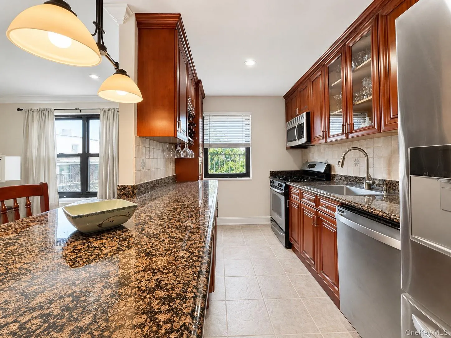 6 Mill Drive, North Hempstead, NY, 1 Bedroom Bedrooms, 4 Rooms Rooms,1 BathroomBathrooms,Residential,For Rent,Mill,0,KEY1018162 6 Mill Drive, North Hempstead, NY, 1 Bedroom Bedrooms, 4 Rooms Rooms,1 BathroomBathrooms,Residential,For Rent,Mill,0,KEY1018162