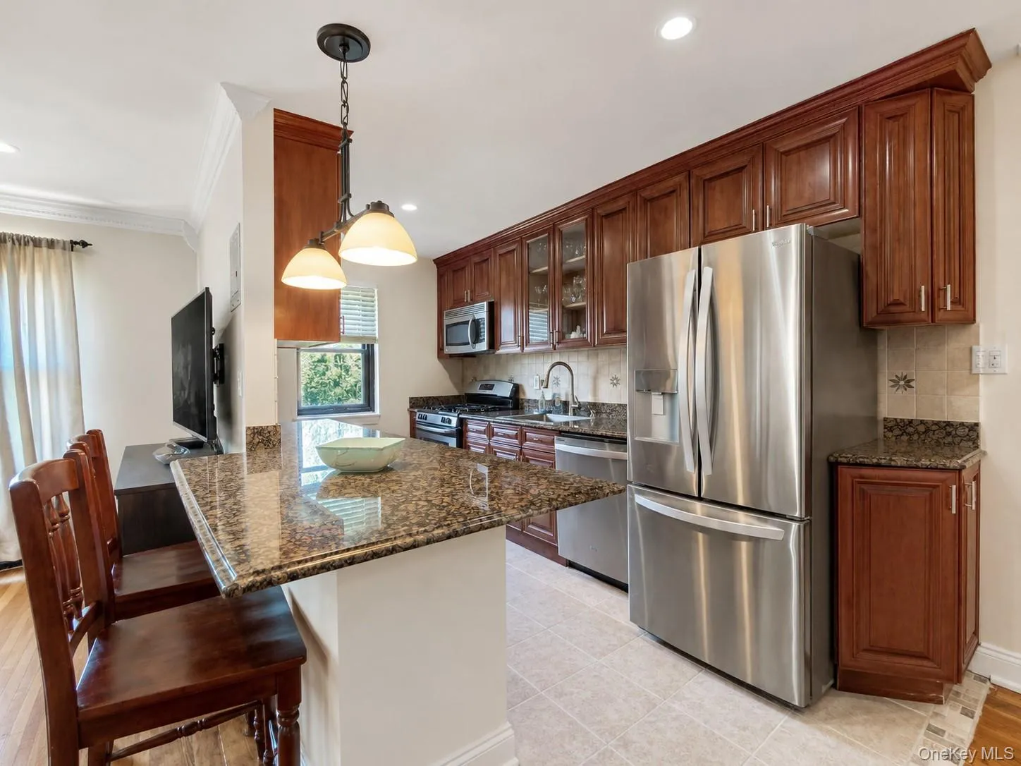 6 Mill Drive, North Hempstead, NY, 1 Bedroom Bedrooms, 4 Rooms Rooms,1 BathroomBathrooms,Residential,For Rent,Mill,0,KEY1018162 6 Mill Drive, North Hempstead, NY, 1 Bedroom Bedrooms, 4 Rooms Rooms,1 BathroomBathrooms,Residential,For Rent,Mill,0,KEY1018162
