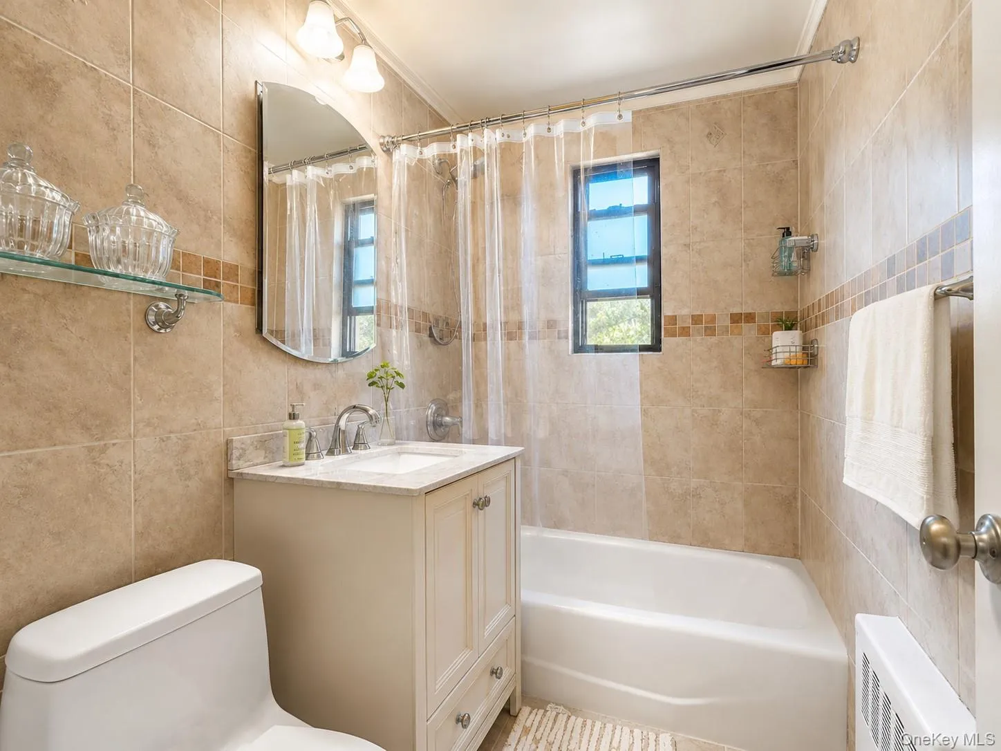 6 Mill Drive, North Hempstead, NY, 1 Bedroom Bedrooms, 4 Rooms Rooms,1 BathroomBathrooms,Residential,For Rent,Mill,0,KEY1018162 6 Mill Drive, North Hempstead, NY, 1 Bedroom Bedrooms, 4 Rooms Rooms,1 BathroomBathrooms,Residential,For Rent,Mill,0,KEY1018162