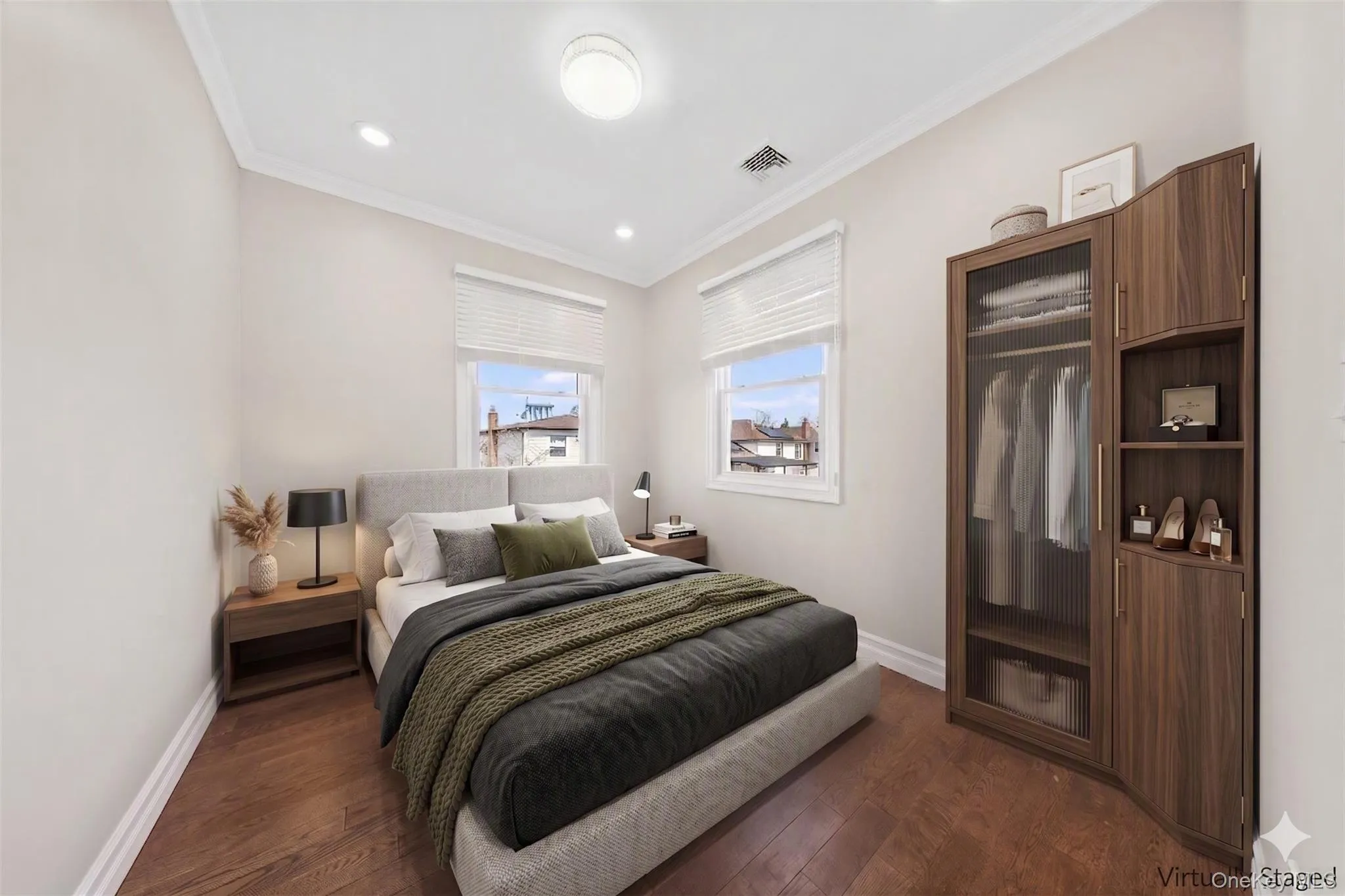 19 6th Street, North Hempstead, NY, 3 Bedrooms Bedrooms, 8 Rooms Rooms,2 BathroomsBathrooms,Residential,For Rent,6th,0,1018163 19 6th Street, North Hempstead, NY, 3 Bedrooms Bedrooms, 8 Rooms Rooms,2 BathroomsBathrooms,Residential,For Rent,6th,0,1018163