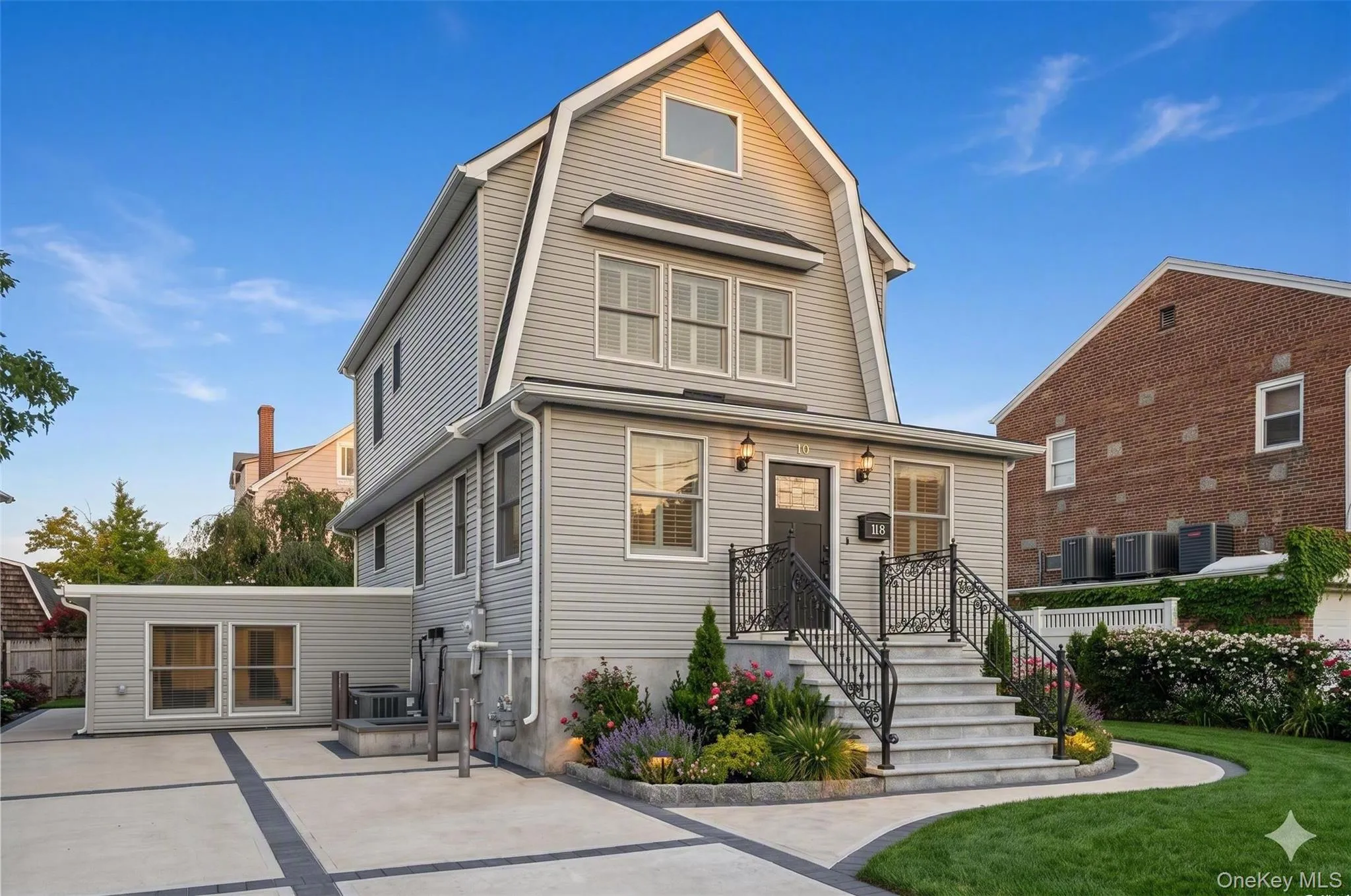 19 6th Street, North Hempstead, NY, 3 Bedrooms Bedrooms, 8 Rooms Rooms,2 BathroomsBathrooms,Residential,For Rent,6th,0,KEY1018163 19 6th Street, North Hempstead, NY, 3 Bedrooms Bedrooms, 8 Rooms Rooms,2 BathroomsBathrooms,Residential,For Rent,6th,0,KEY1018163