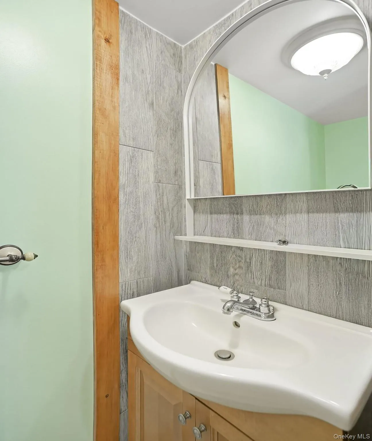 Powder Room Powder Room