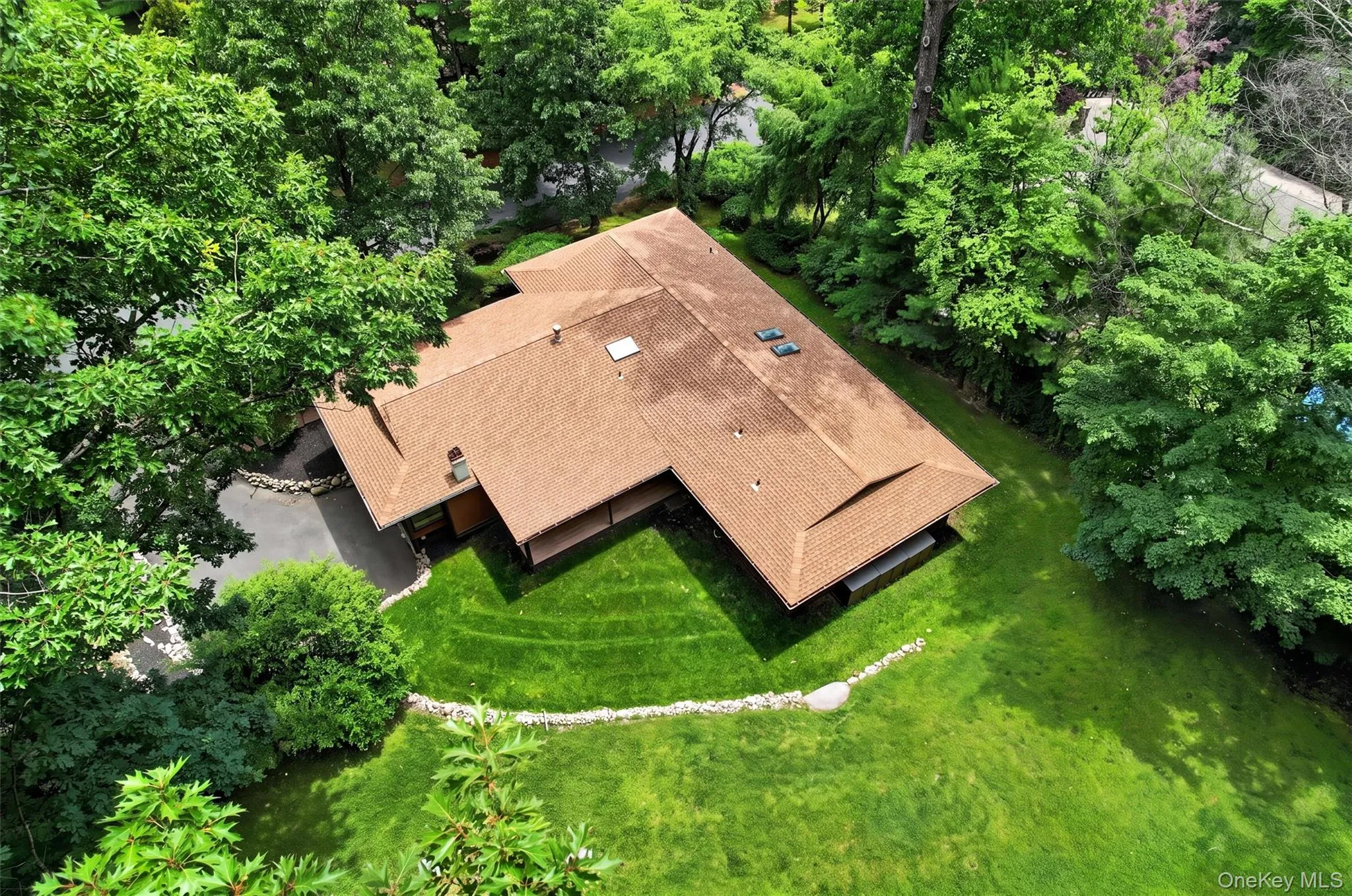 9 Tamarack Lane, Haverstraw, NY, 8 Bedrooms Bedrooms, 12 Rooms Rooms,3 BathroomsBathrooms,Residential,For Rent,Tamarack,0,1018172 9 Tamarack Lane, Haverstraw, NY, 8 Bedrooms Bedrooms, 12 Rooms Rooms,3 BathroomsBathrooms,Residential,For Rent,Tamarack,0,1018172