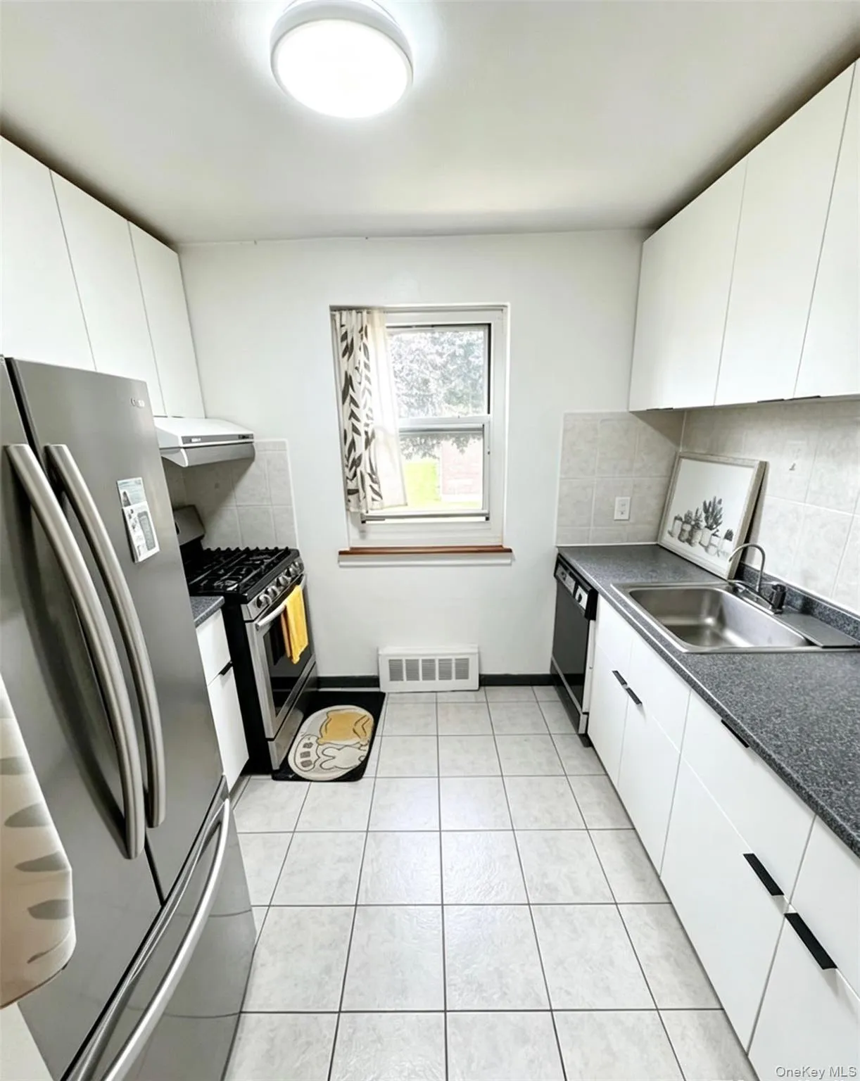 67-77 152nd Street, New York, NY, 1 Bedroom Bedrooms, 4 Rooms Rooms,1 BathroomBathrooms,Residential,For Rent,152nd,0,KEY1018174 67-77 152nd Street, New York, NY, 1 Bedroom Bedrooms, 4 Rooms Rooms,1 BathroomBathrooms,Residential,For Rent,152nd,0,KEY1018174
