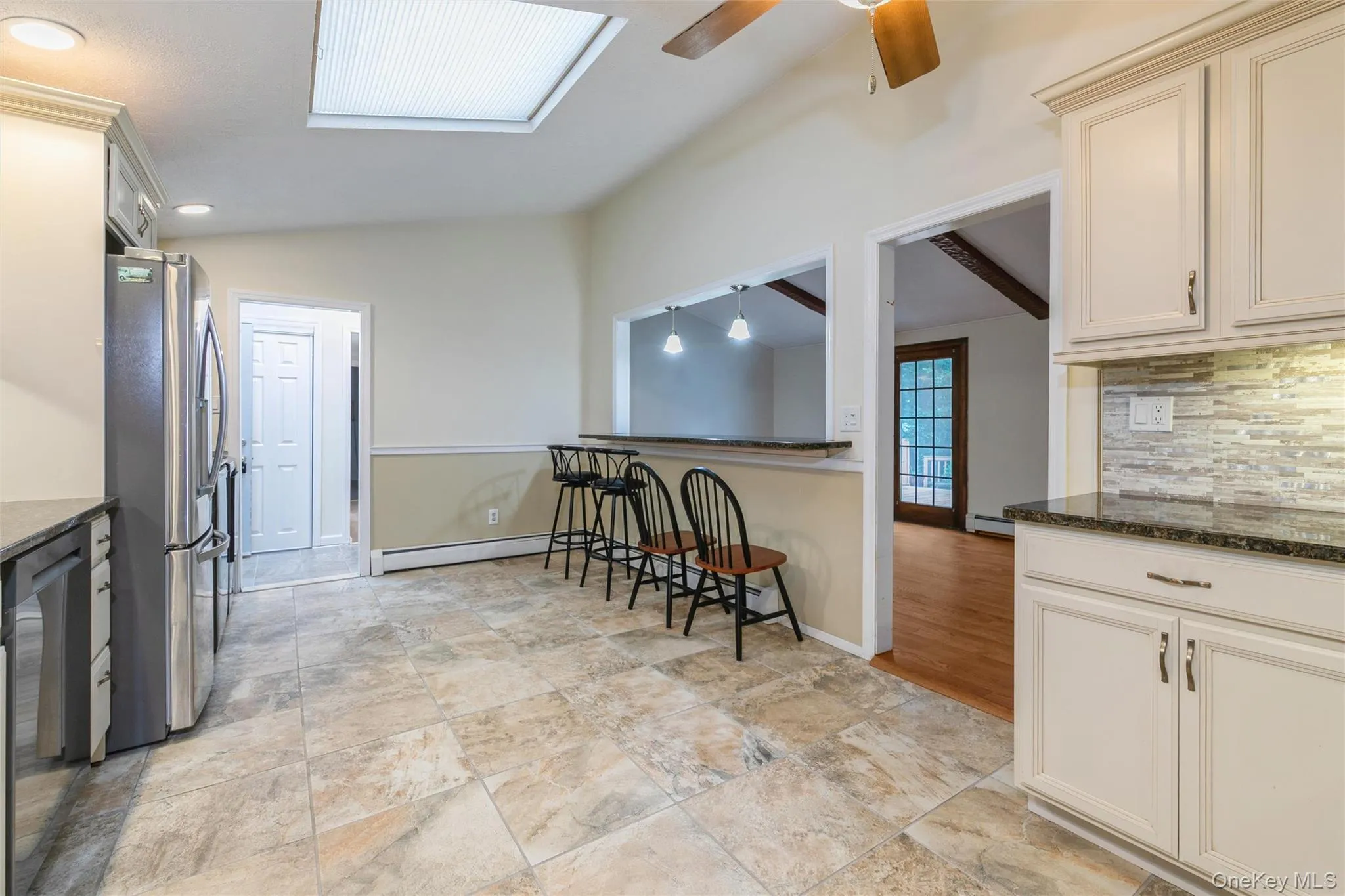 26 Huxley Lane, Brookhaven, NY, 3 Bedrooms Bedrooms, 7 Rooms Rooms,1 BathroomBathrooms,Residential,For Rent,Huxley,0,KEY1018176 26 Huxley Lane, Brookhaven, NY, 3 Bedrooms Bedrooms, 7 Rooms Rooms,1 BathroomBathrooms,Residential,For Rent,Huxley,0,KEY1018176