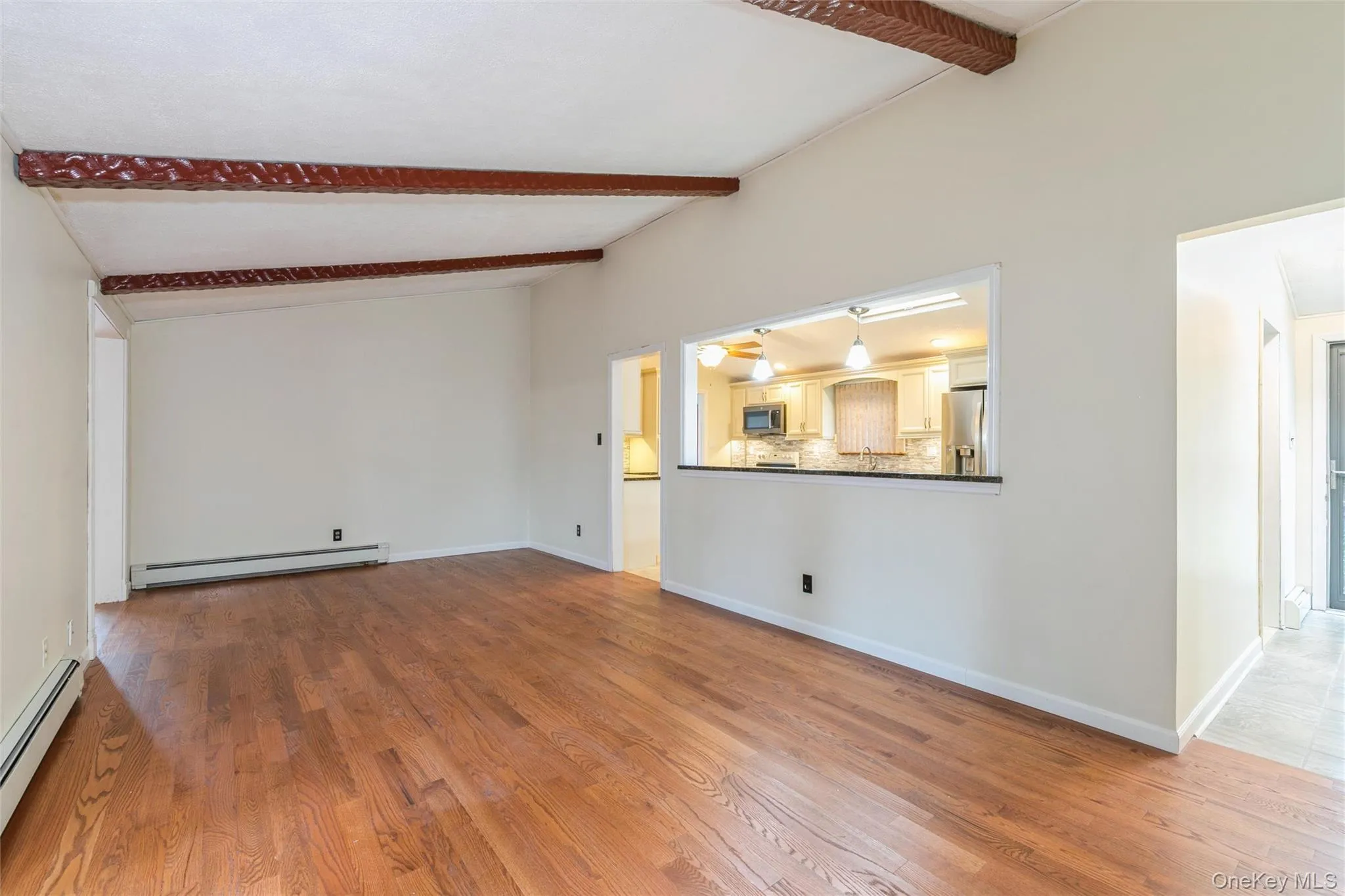 26 Huxley Lane, Brookhaven, NY, 3 Bedrooms Bedrooms, 7 Rooms Rooms,1 BathroomBathrooms,Residential,For Rent,Huxley,0,KEY1018176 26 Huxley Lane, Brookhaven, NY, 3 Bedrooms Bedrooms, 7 Rooms Rooms,1 BathroomBathrooms,Residential,For Rent,Huxley,0,KEY1018176