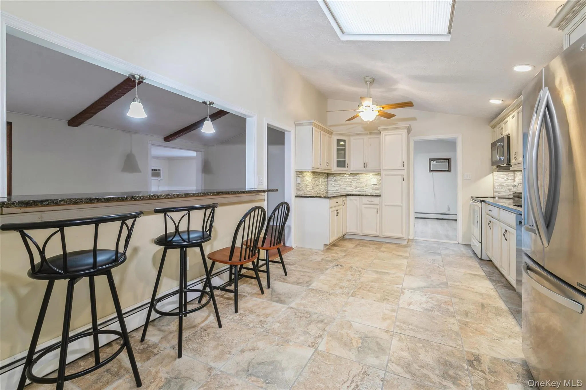 26 Huxley Lane, Brookhaven, NY, 3 Bedrooms Bedrooms, 7 Rooms Rooms,1 BathroomBathrooms,Residential,For Rent,Huxley,0,KEY1018176 26 Huxley Lane, Brookhaven, NY, 3 Bedrooms Bedrooms, 7 Rooms Rooms,1 BathroomBathrooms,Residential,For Rent,Huxley,0,KEY1018176