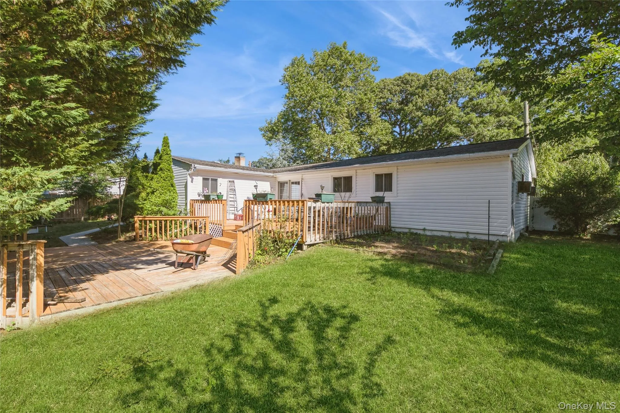 26 Huxley Lane, Brookhaven, NY, 3 Bedrooms Bedrooms, 7 Rooms Rooms,1 BathroomBathrooms,Residential,For Rent,Huxley,0,KEY1018176 26 Huxley Lane, Brookhaven, NY, 3 Bedrooms Bedrooms, 7 Rooms Rooms,1 BathroomBathrooms,Residential,For Rent,Huxley,0,KEY1018176