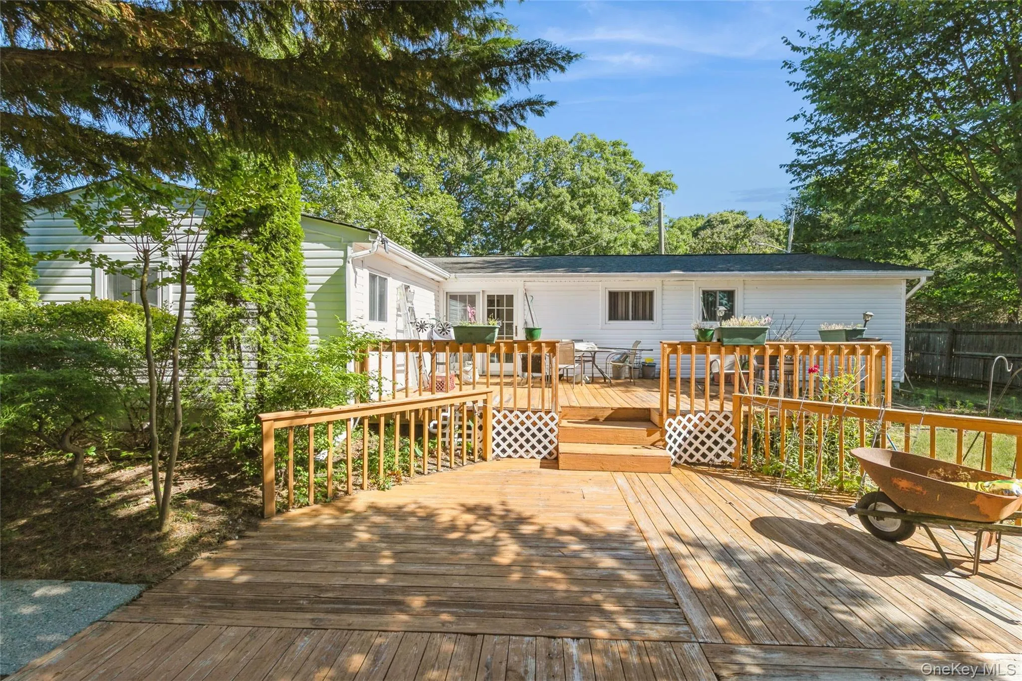 26 Huxley Lane, Brookhaven, NY, 3 Bedrooms Bedrooms, 7 Rooms Rooms,1 BathroomBathrooms,Residential,For Rent,Huxley,0,KEY1018176 26 Huxley Lane, Brookhaven, NY, 3 Bedrooms Bedrooms, 7 Rooms Rooms,1 BathroomBathrooms,Residential,For Rent,Huxley,0,KEY1018176