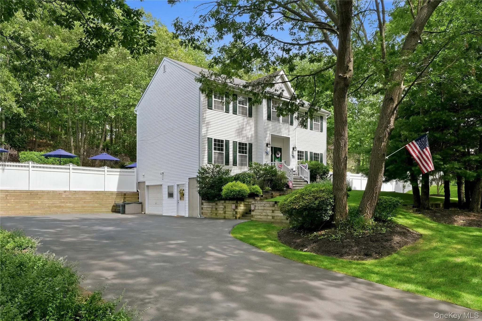 95 Crystal Brook Hollow Road, Brookhaven, NY, 4 Bedrooms Bedrooms, 11 Rooms Rooms,2 BathroomsBathrooms,Residential,For Rent,Crystal Brook Hollow,0,KEY1018178 95 Crystal Brook Hollow Road, Brookhaven, NY, 4 Bedrooms Bedrooms, 11 Rooms Rooms,2 BathroomsBathrooms,Residential,For Rent,Crystal Brook Hollow,0,KEY1018178
