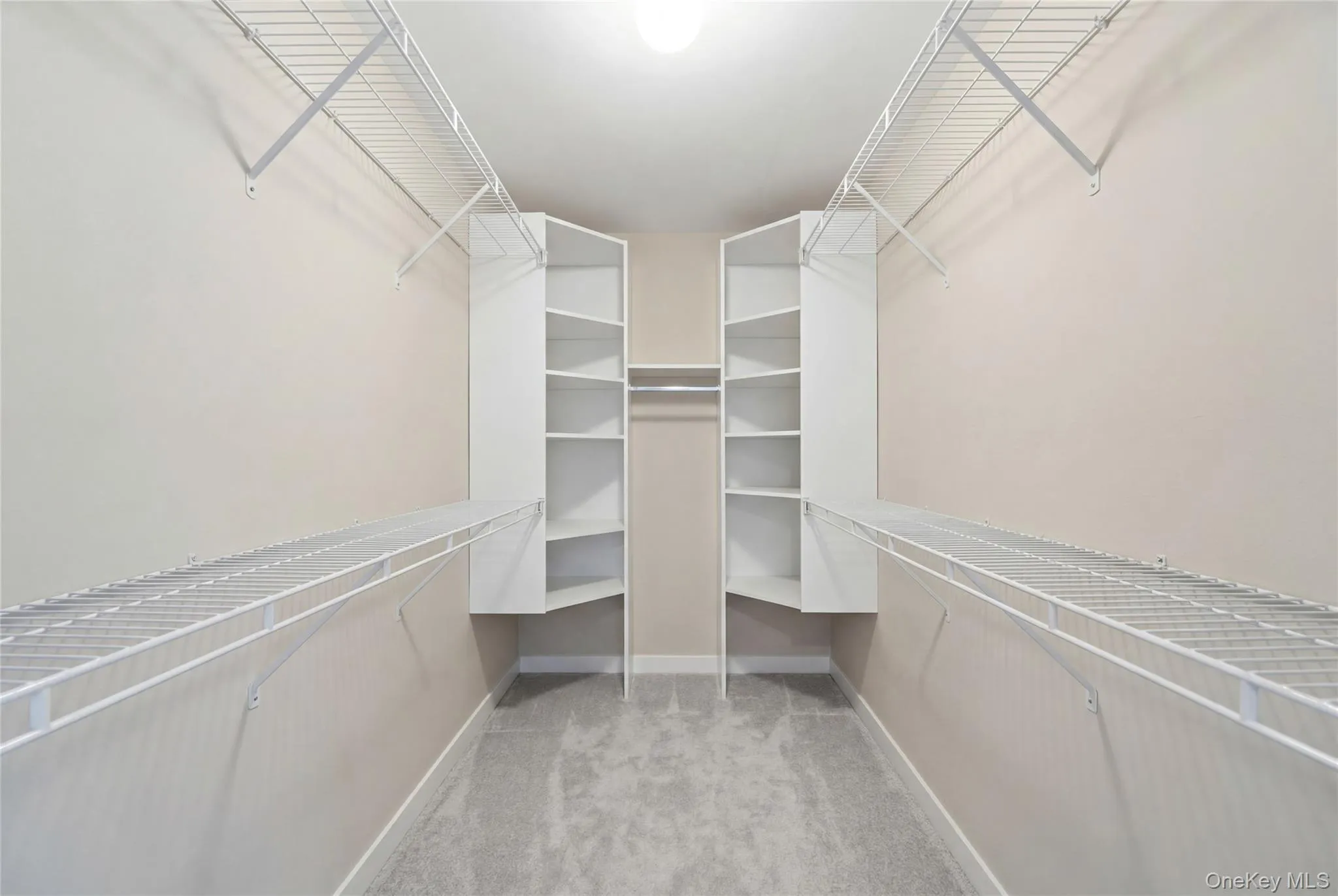 95 Crystal Brook Hollow Road, Brookhaven, NY, 4 Bedrooms Bedrooms, 11 Rooms Rooms,2 BathroomsBathrooms,Residential,For Rent,Crystal Brook Hollow,0,KEY1018178 95 Crystal Brook Hollow Road, Brookhaven, NY, 4 Bedrooms Bedrooms, 11 Rooms Rooms,2 BathroomsBathrooms,Residential,For Rent,Crystal Brook Hollow,0,KEY1018178