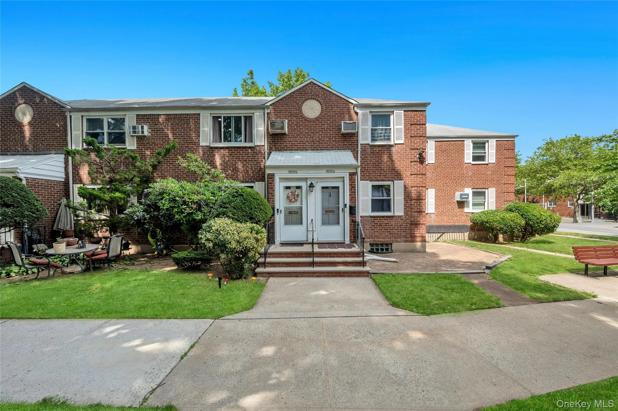 263-53 74th Avenue, New York, NY, 2 Bedrooms Bedrooms, 5 Rooms Rooms,1 BathroomBathrooms,Residential,For Rent,74th,0,1018184 263-53 74th Avenue, New York, NY, 2 Bedrooms Bedrooms, 5 Rooms Rooms,1 BathroomBathrooms,Residential,For Rent,74th,0,1018184
