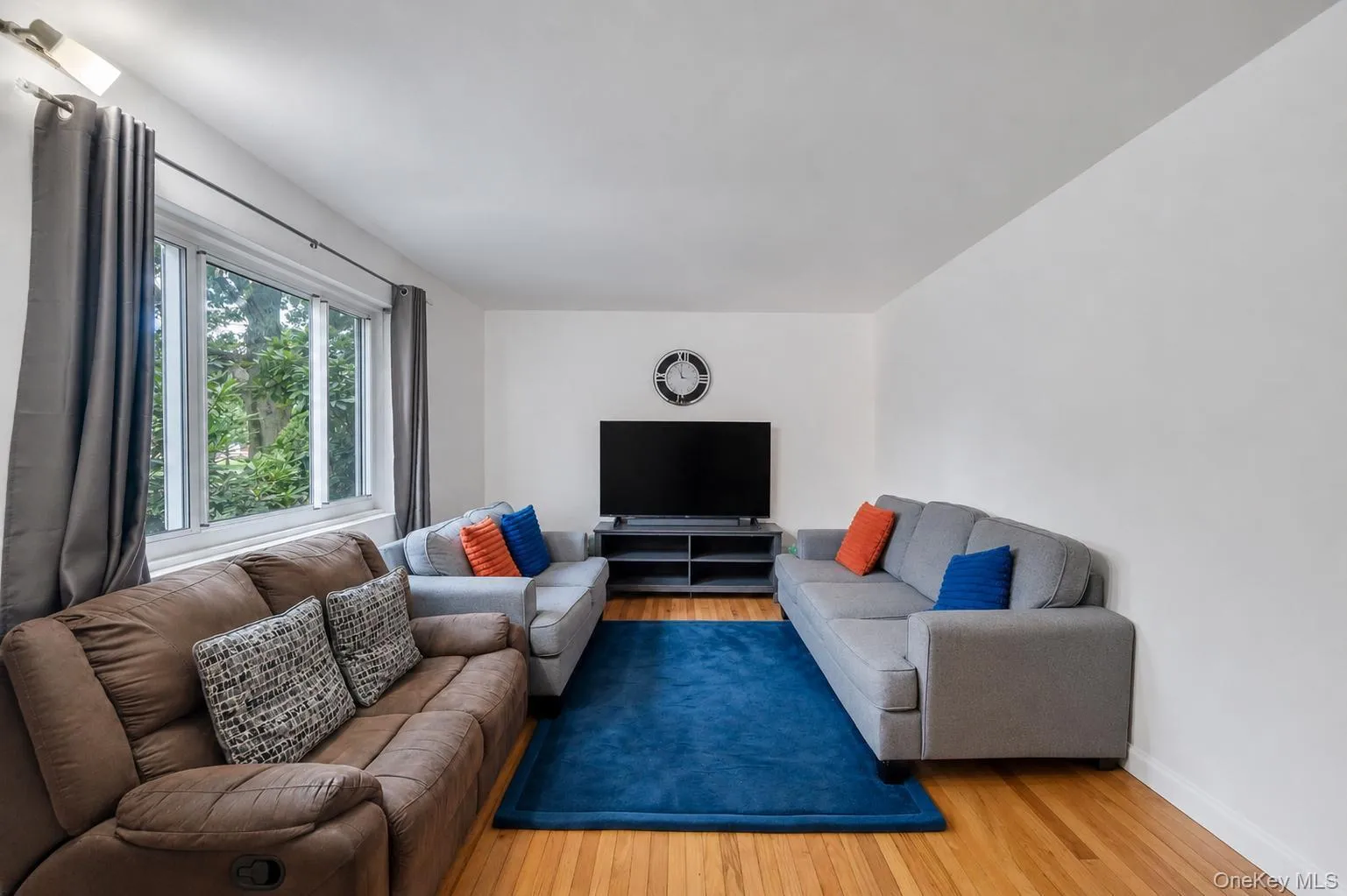 263-53 74th Avenue, New York, NY, 2 Bedrooms Bedrooms, 5 Rooms Rooms,1 BathroomBathrooms,Residential,For Rent,74th,0,1018184 263-53 74th Avenue, New York, NY, 2 Bedrooms Bedrooms, 5 Rooms Rooms,1 BathroomBathrooms,Residential,For Rent,74th,0,1018184