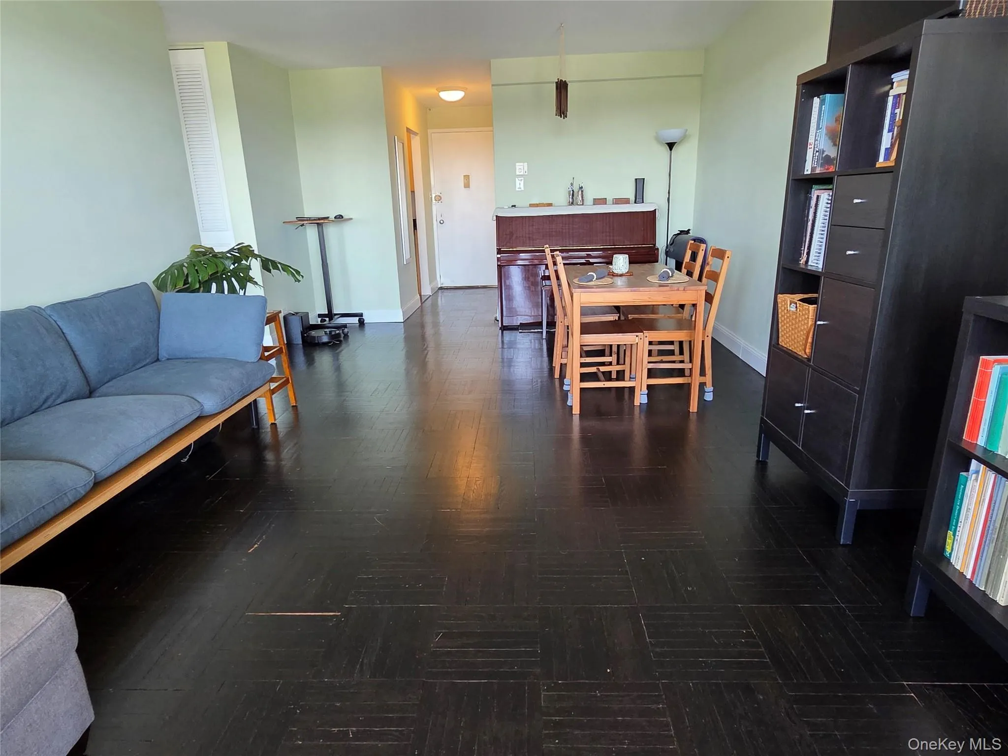 18-15 215th Street, New York, NY, 1 Bedroom Bedrooms, 3 Rooms Rooms,1 BathroomBathrooms,Residential,For Rent,215th,0,1018186 18-15 215th Street, New York, NY, 1 Bedroom Bedrooms, 3 Rooms Rooms,1 BathroomBathrooms,Residential,For Rent,215th,0,1018186