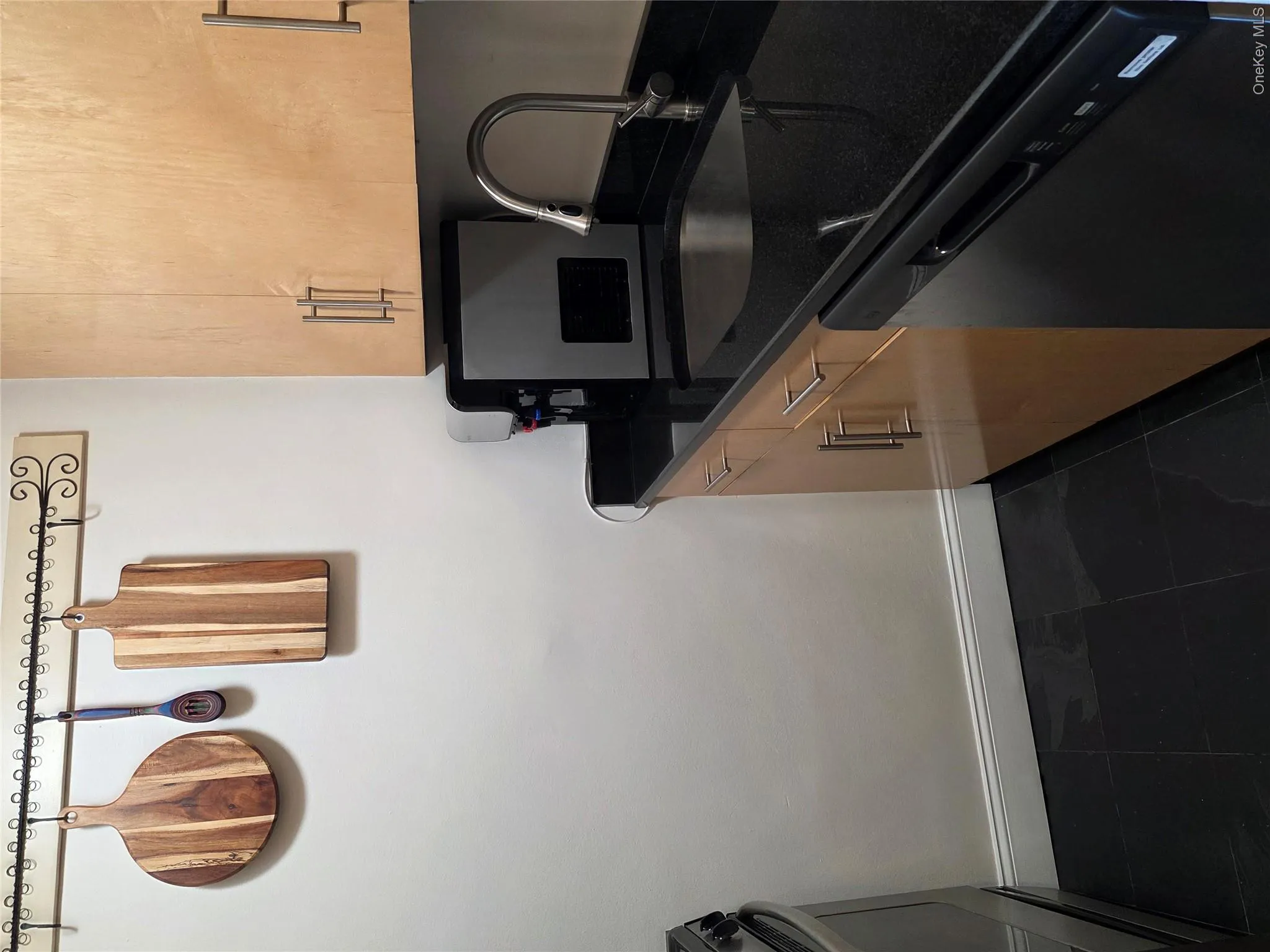 18-15 215th Street, New York, NY, 1 Bedroom Bedrooms, 3 Rooms Rooms,1 BathroomBathrooms,Residential,For Rent,215th,0,1018186 18-15 215th Street, New York, NY, 1 Bedroom Bedrooms, 3 Rooms Rooms,1 BathroomBathrooms,Residential,For Rent,215th,0,1018186
