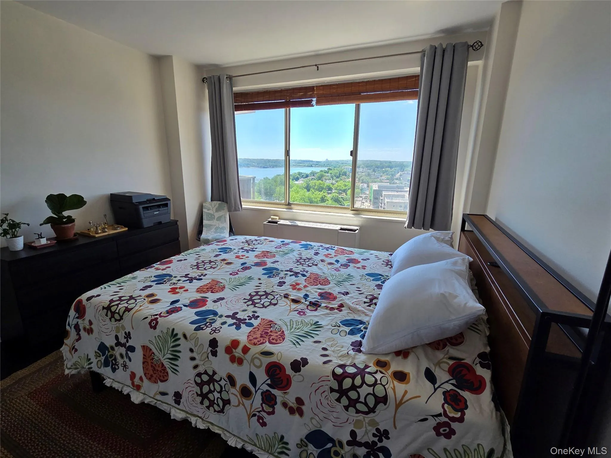 18-15 215th Street, New York, NY, 1 Bedroom Bedrooms, 3 Rooms Rooms,1 BathroomBathrooms,Residential,For Rent,215th,0,1018186 18-15 215th Street, New York, NY, 1 Bedroom Bedrooms, 3 Rooms Rooms,1 BathroomBathrooms,Residential,For Rent,215th,0,1018186