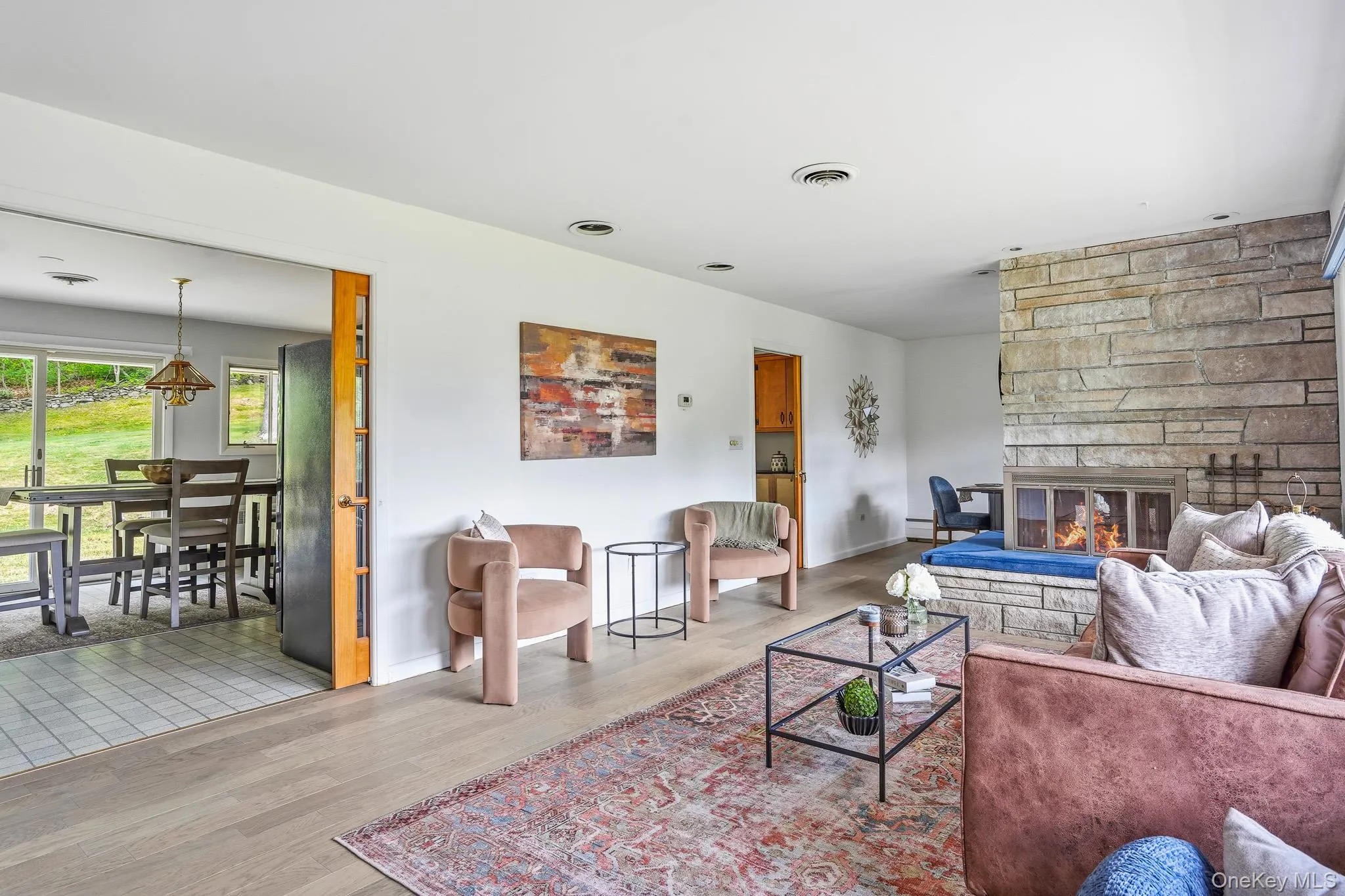 21 Vail Road, Poughkeepsie (town), NY, 5 Bedrooms Bedrooms, 12 Rooms Rooms,3 BathroomsBathrooms,Residential,For Rent,Vail,0,KEY1018187 21 Vail Road, Poughkeepsie (town), NY, 5 Bedrooms Bedrooms, 12 Rooms Rooms,3 BathroomsBathrooms,Residential,For Rent,Vail,0,KEY1018187