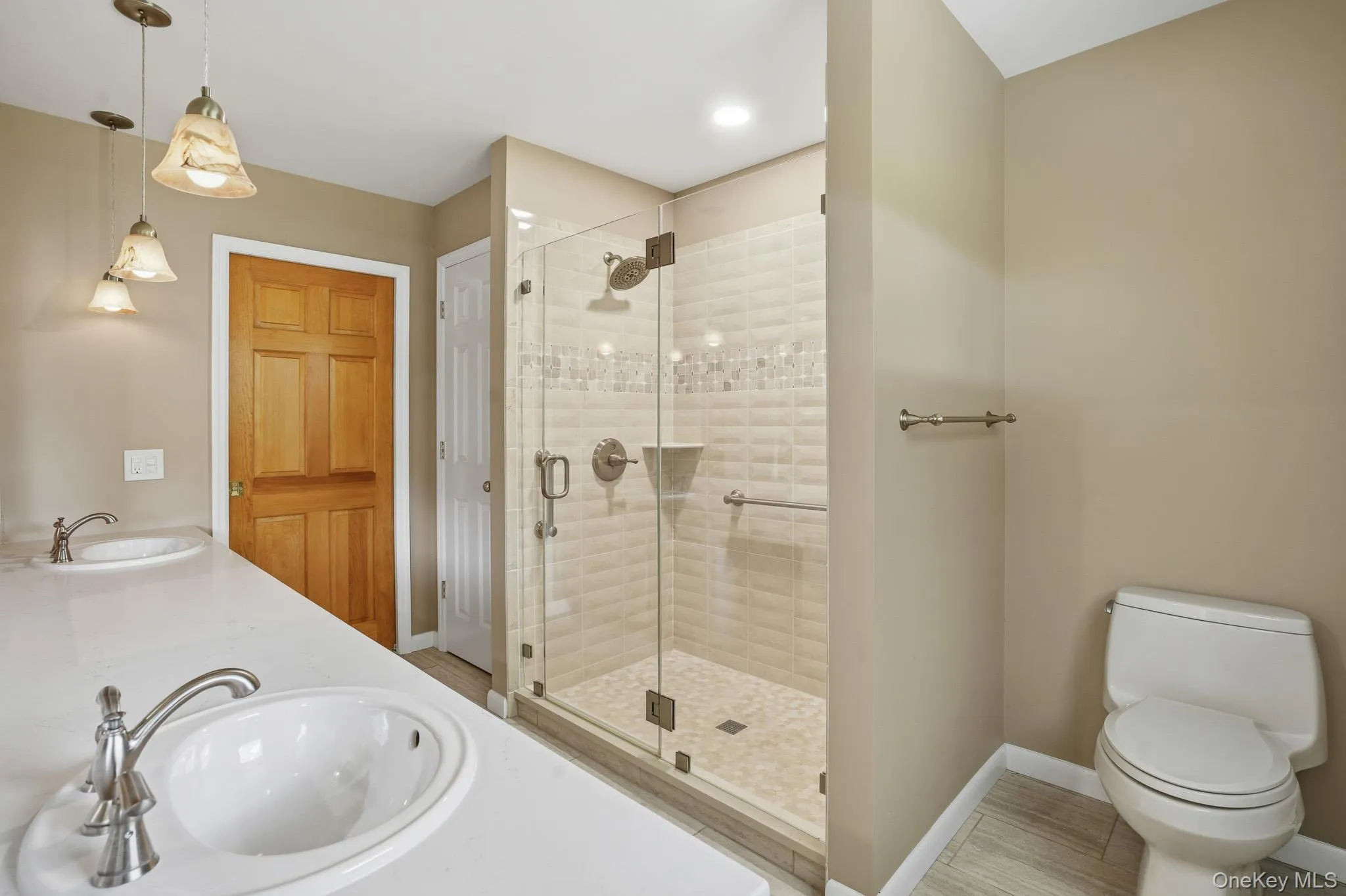 21 Vail Road, Poughkeepsie (town), NY, 5 Bedrooms Bedrooms, 12 Rooms Rooms,3 BathroomsBathrooms,Residential,For Rent,Vail,0,KEY1018187 21 Vail Road, Poughkeepsie (town), NY, 5 Bedrooms Bedrooms, 12 Rooms Rooms,3 BathroomsBathrooms,Residential,For Rent,Vail,0,KEY1018187