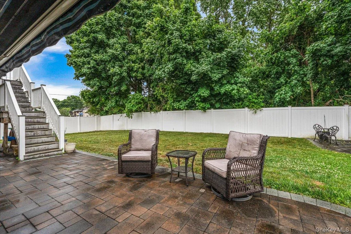 194 Missouri Avenue, Islip, NY, 3 Bedrooms Bedrooms, 8 Rooms Rooms,2 BathroomsBathrooms,Residential,For Rent,Missouri,0,KEY1018191 194 Missouri Avenue, Islip, NY, 3 Bedrooms Bedrooms, 8 Rooms Rooms,2 BathroomsBathrooms,Residential,For Rent,Missouri,0,KEY1018191
