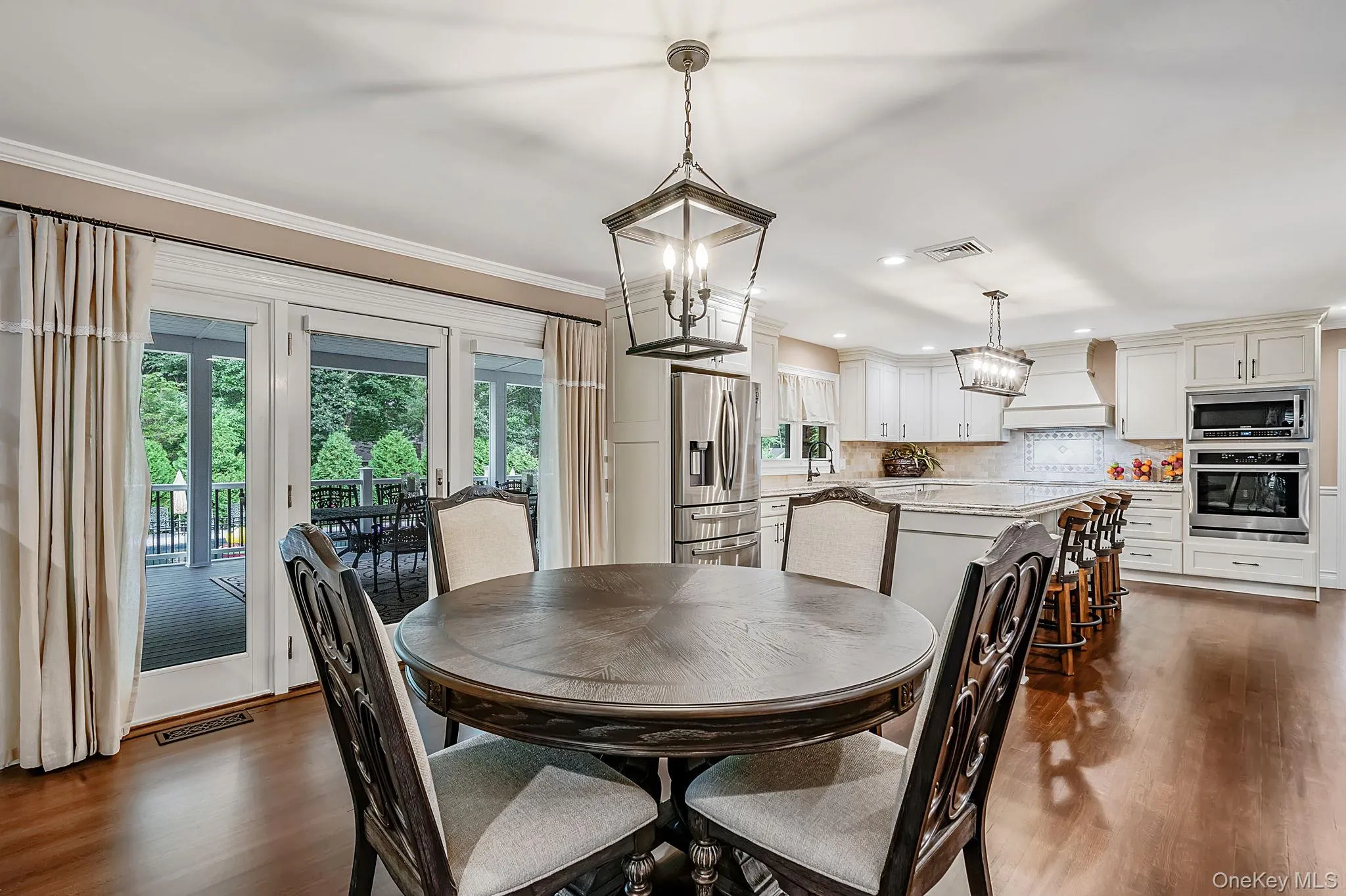 44 Niagara Street, Brookhaven, NY, 5 Bedrooms Bedrooms, 15 Rooms Rooms,4 BathroomsBathrooms,Residential,For Rent,Niagara,0,KEY1018192 44 Niagara Street, Brookhaven, NY, 5 Bedrooms Bedrooms, 15 Rooms Rooms,4 BathroomsBathrooms,Residential,For Rent,Niagara,0,KEY1018192