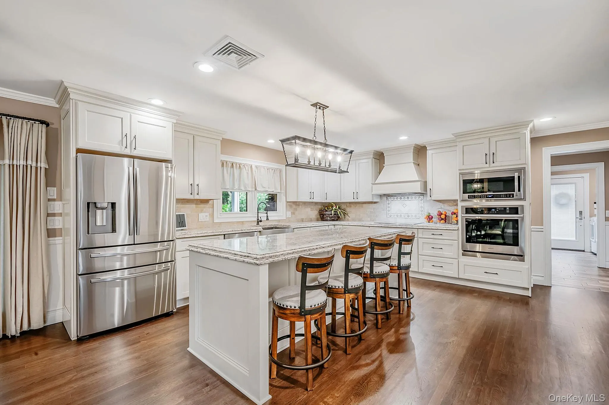 44 Niagara Street, Brookhaven, NY, 5 Bedrooms Bedrooms, 15 Rooms Rooms,4 BathroomsBathrooms,Residential,For Rent,Niagara,0,KEY1018192 44 Niagara Street, Brookhaven, NY, 5 Bedrooms Bedrooms, 15 Rooms Rooms,4 BathroomsBathrooms,Residential,For Rent,Niagara,0,KEY1018192
