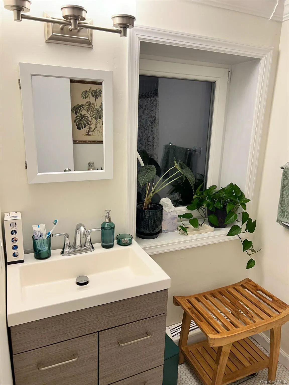 16 Heath Lane, Huntington, NY, 4 Bedrooms Bedrooms, 11 Rooms Rooms,3 BathroomsBathrooms,Residential,For Rent,Heath,0,1018193 16 Heath Lane, Huntington, NY, 4 Bedrooms Bedrooms, 11 Rooms Rooms,3 BathroomsBathrooms,Residential,For Rent,Heath,0,1018193