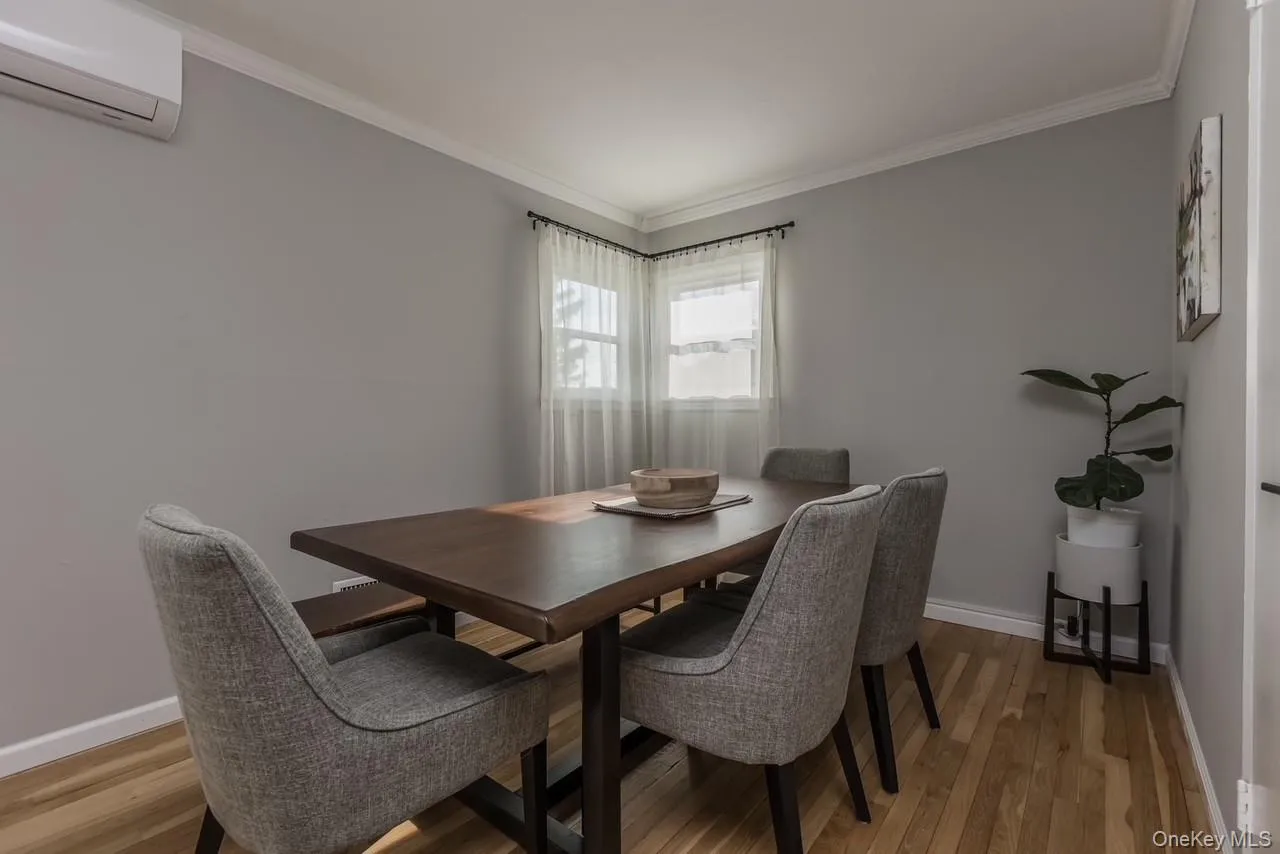 16 Heath Lane, Huntington, NY, 4 Bedrooms Bedrooms, 11 Rooms Rooms,3 BathroomsBathrooms,Residential,For Rent,Heath,0,1018193 16 Heath Lane, Huntington, NY, 4 Bedrooms Bedrooms, 11 Rooms Rooms,3 BathroomsBathrooms,Residential,For Rent,Heath,0,1018193