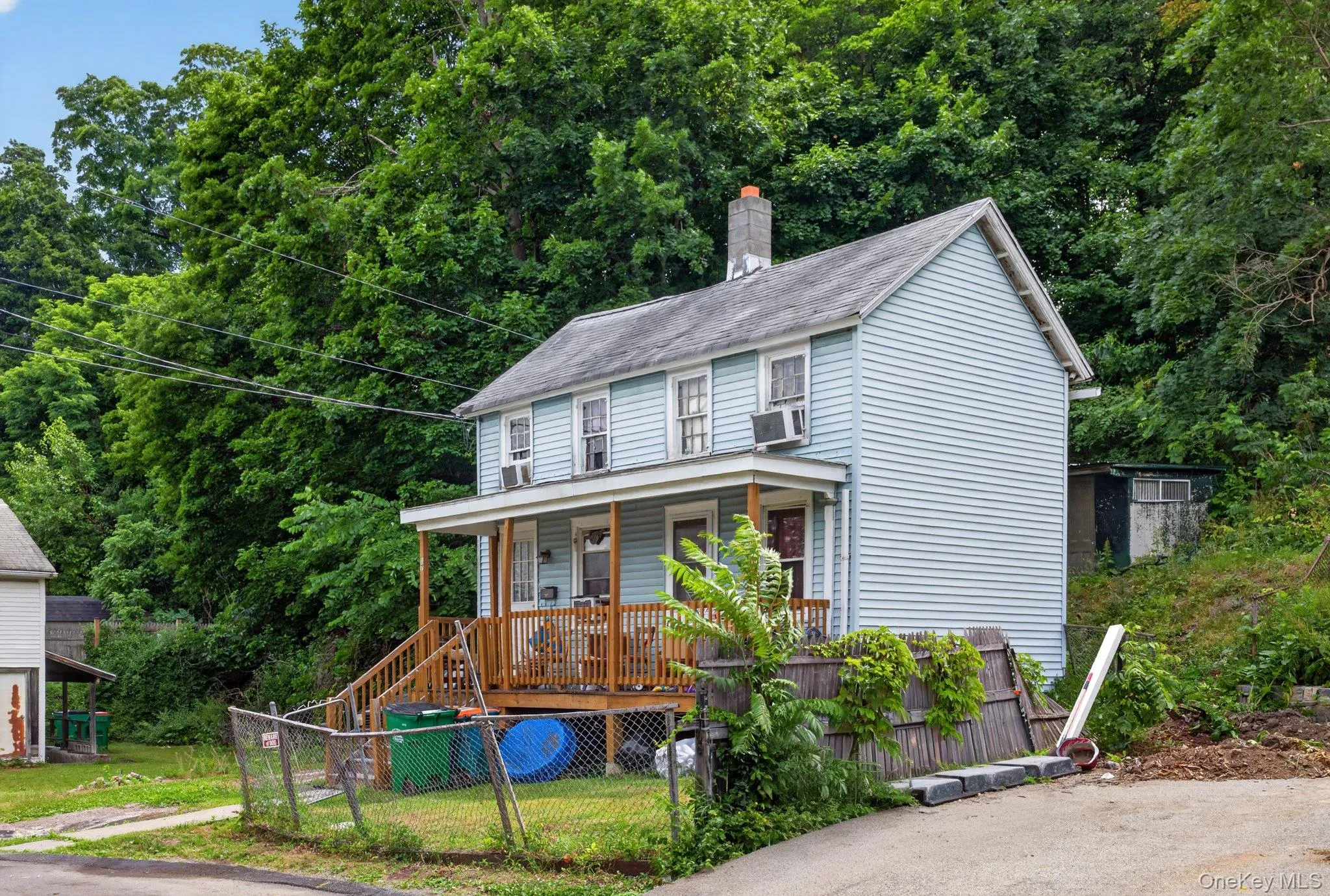 17 East Street, Beacon, NY, 3 Bedrooms Bedrooms, 5 Rooms Rooms,1 BathroomBathrooms,Residential,For Rent,East,0,1018194 17 East Street, Beacon, NY, 3 Bedrooms Bedrooms, 5 Rooms Rooms,1 BathroomBathrooms,Residential,For Rent,East,0,1018194