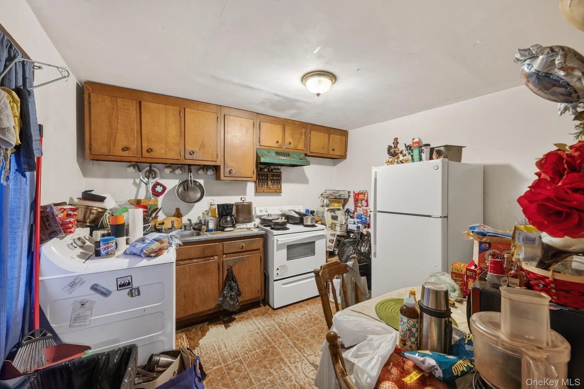 17 East Street, Beacon, NY, 3 Bedrooms Bedrooms, 5 Rooms Rooms,1 BathroomBathrooms,Residential,For Rent,East,0,1018194 17 East Street, Beacon, NY, 3 Bedrooms Bedrooms, 5 Rooms Rooms,1 BathroomBathrooms,Residential,For Rent,East,0,1018194