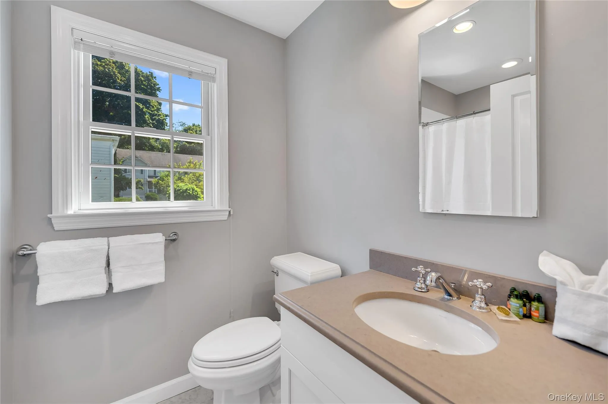 422 Midland Avenue, Rye Town, NY, 4 Bedrooms Bedrooms, 7 Rooms Rooms,2 BathroomsBathrooms,Residential Lease,For Rent,Midland,0,KEY1018195 422 Midland Avenue, Rye Town, NY, 4 Bedrooms Bedrooms, 7 Rooms Rooms,2 BathroomsBathrooms,Residential Lease,For Rent,Midland,0,KEY1018195