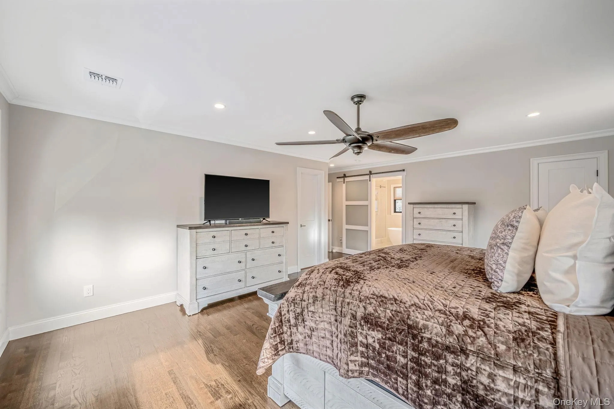 King Size Bedroom King Size Bedroom