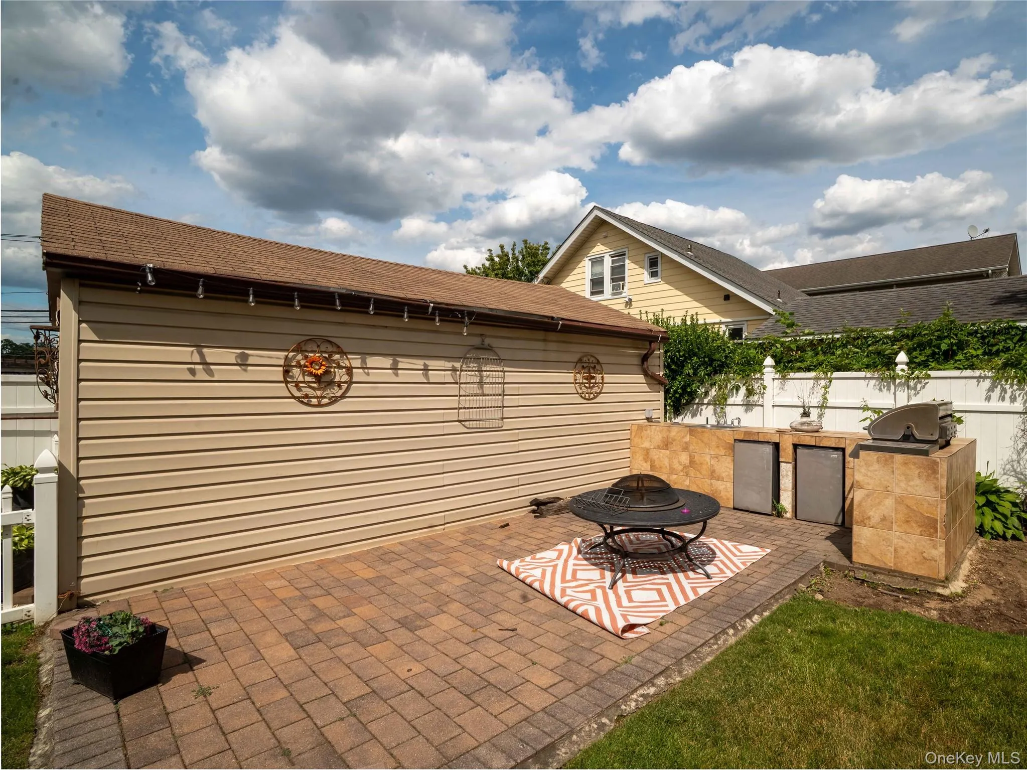 9 Satterie Avenue, Hempstead, NY, 3 Bedrooms Bedrooms, 7 Rooms Rooms,2 BathroomsBathrooms,Residential,For Rent,Satterie,0,KEY1018206 9 Satterie Avenue, Hempstead, NY, 3 Bedrooms Bedrooms, 7 Rooms Rooms,2 BathroomsBathrooms,Residential,For Rent,Satterie,0,KEY1018206