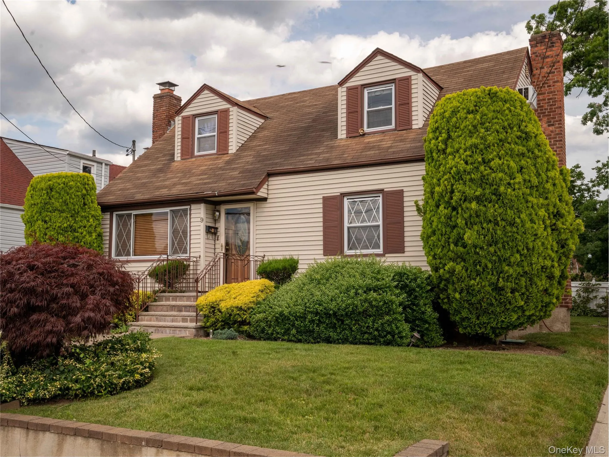 9 Satterie Avenue, Hempstead, NY, 3 Bedrooms Bedrooms, 7 Rooms Rooms,2 BathroomsBathrooms,Residential,For Rent,Satterie,0,KEY1018206 9 Satterie Avenue, Hempstead, NY, 3 Bedrooms Bedrooms, 7 Rooms Rooms,2 BathroomsBathrooms,Residential,For Rent,Satterie,0,KEY1018206