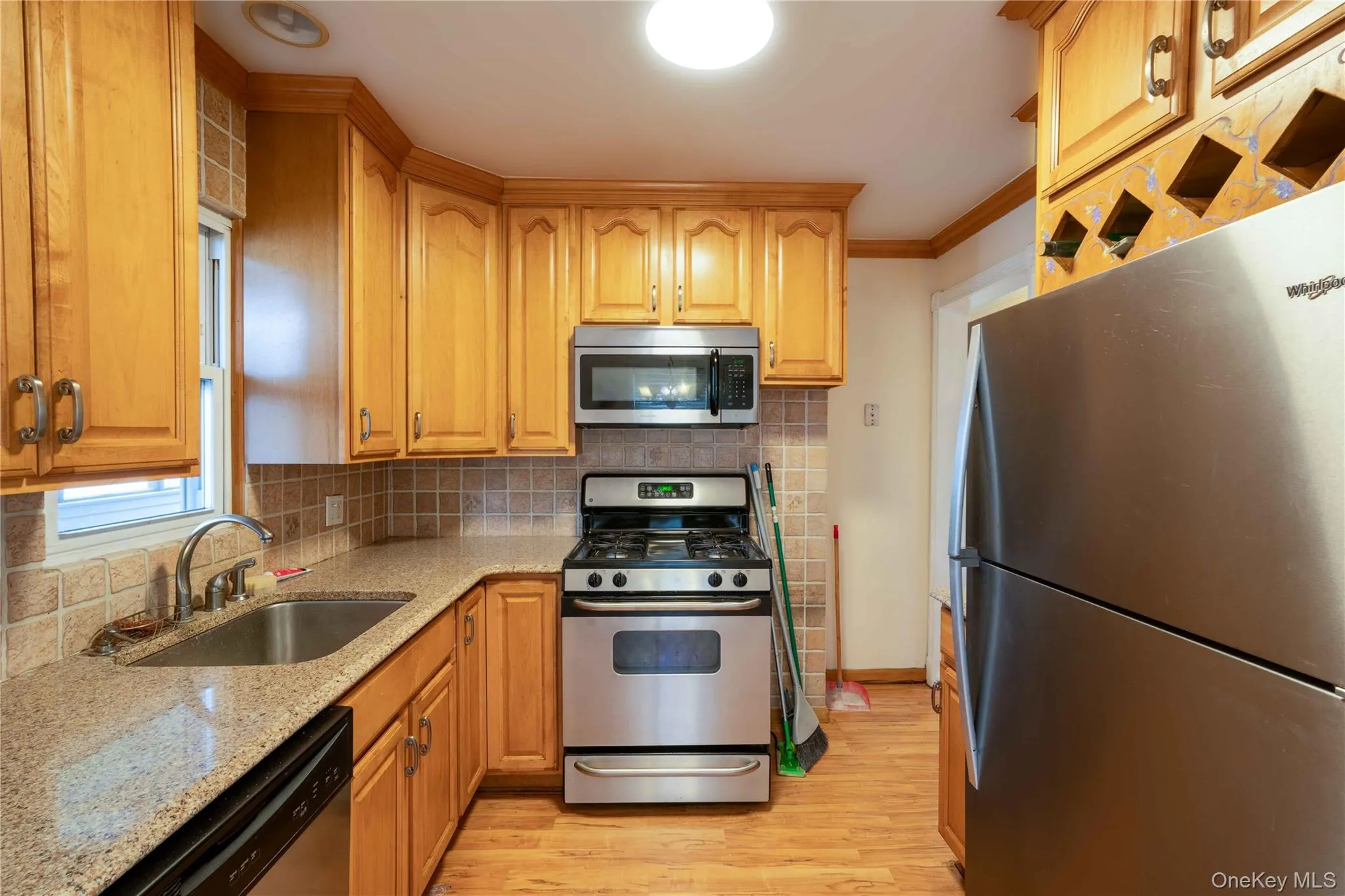 9 Satterie Avenue, Hempstead, NY, 3 Bedrooms Bedrooms, 7 Rooms Rooms,2 BathroomsBathrooms,Residential,For Rent,Satterie,0,KEY1018206 9 Satterie Avenue, Hempstead, NY, 3 Bedrooms Bedrooms, 7 Rooms Rooms,2 BathroomsBathrooms,Residential,For Rent,Satterie,0,KEY1018206