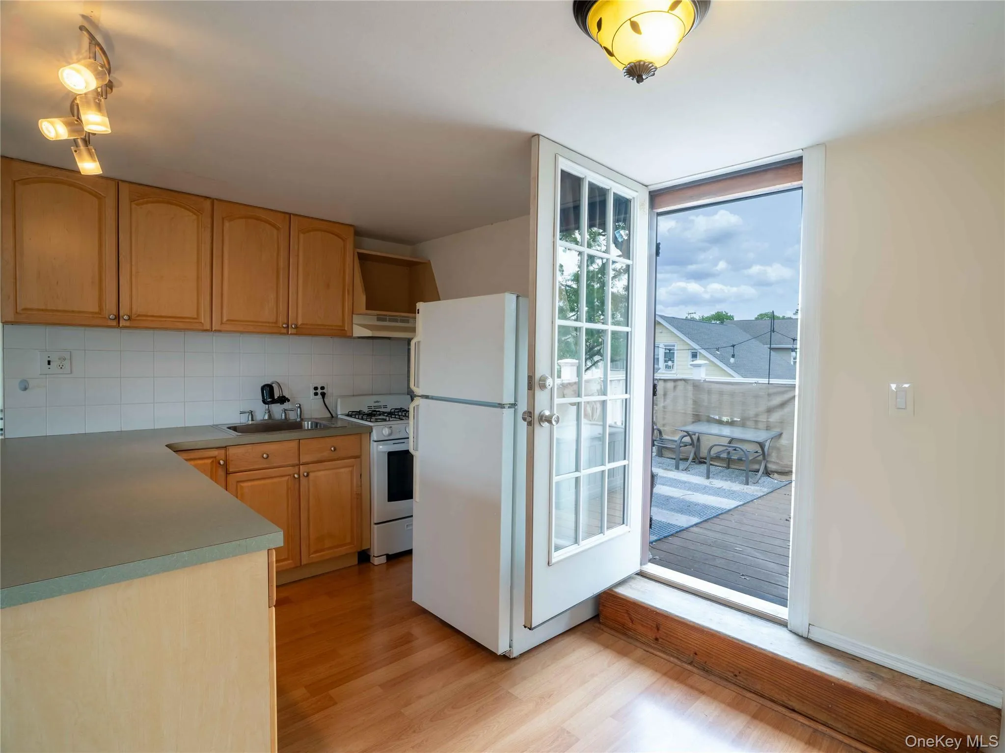 9 Satterie Avenue, Hempstead, NY, 3 Bedrooms Bedrooms, 7 Rooms Rooms,2 BathroomsBathrooms,Residential,For Rent,Satterie,0,KEY1018206 9 Satterie Avenue, Hempstead, NY, 3 Bedrooms Bedrooms, 7 Rooms Rooms,2 BathroomsBathrooms,Residential,For Rent,Satterie,0,KEY1018206