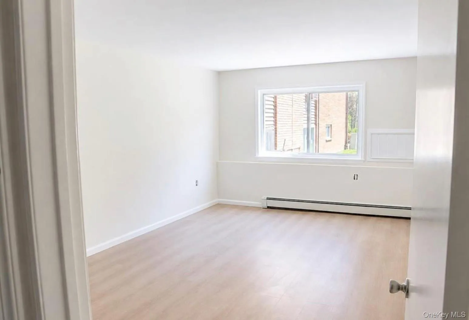 39 Tanager Road, Monroe, NY, 1 Bedroom Bedrooms, 4 Rooms Rooms,1 BathroomBathrooms,Residential Lease,For Rent,Tanager,0,KEY1018210 39 Tanager Road, Monroe, NY, 1 Bedroom Bedrooms, 4 Rooms Rooms,1 BathroomBathrooms,Residential Lease,For Rent,Tanager,0,KEY1018210