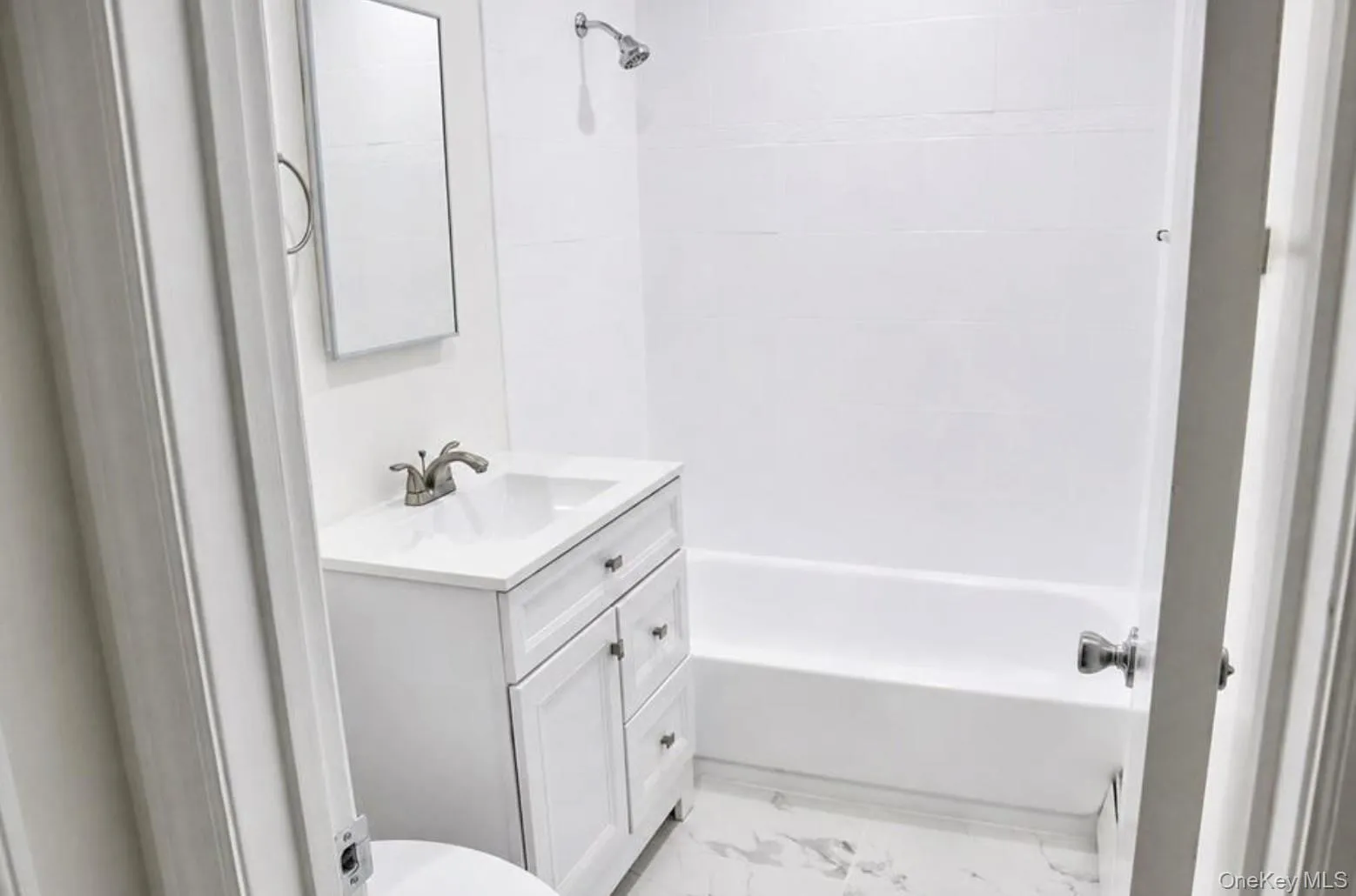 39 Tanager Road, Monroe, NY, 1 Bedroom Bedrooms, 4 Rooms Rooms,1 BathroomBathrooms,Residential Lease,For Rent,Tanager,0,KEY1018210 39 Tanager Road, Monroe, NY, 1 Bedroom Bedrooms, 4 Rooms Rooms,1 BathroomBathrooms,Residential Lease,For Rent,Tanager,0,KEY1018210