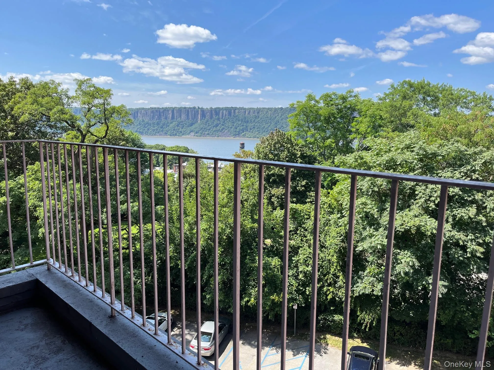555 Broadway, Greenburgh, NY, 1 Bedroom Bedrooms, 3 Rooms Rooms,1 BathroomBathrooms,Residential,For Rent,Broadway,0,1018212 555 Broadway, Greenburgh, NY, 1 Bedroom Bedrooms, 3 Rooms Rooms,1 BathroomBathrooms,Residential,For Rent,Broadway,0,1018212