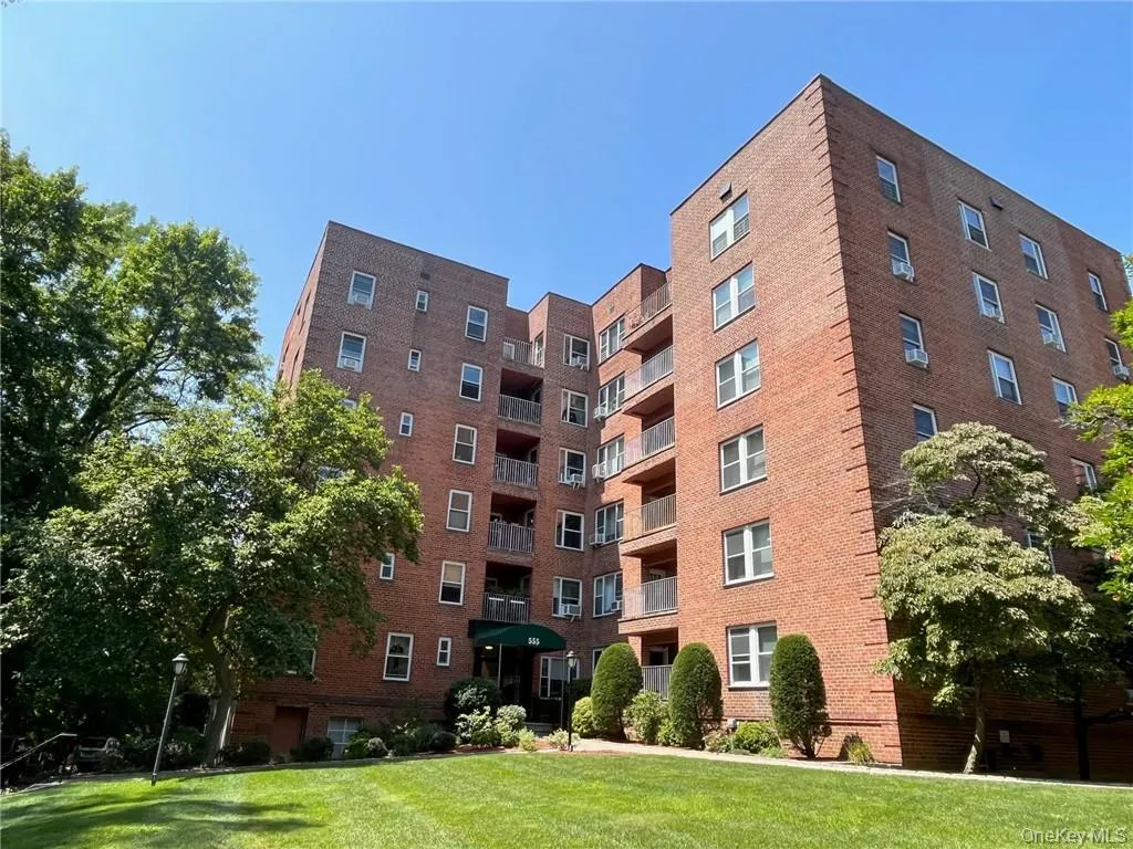 555 Broadway, Greenburgh, NY, 1 Bedroom Bedrooms, 3 Rooms Rooms,1 BathroomBathrooms,Residential,For Rent,Broadway,0,1018212 555 Broadway, Greenburgh, NY, 1 Bedroom Bedrooms, 3 Rooms Rooms,1 BathroomBathrooms,Residential,For Rent,Broadway,0,1018212