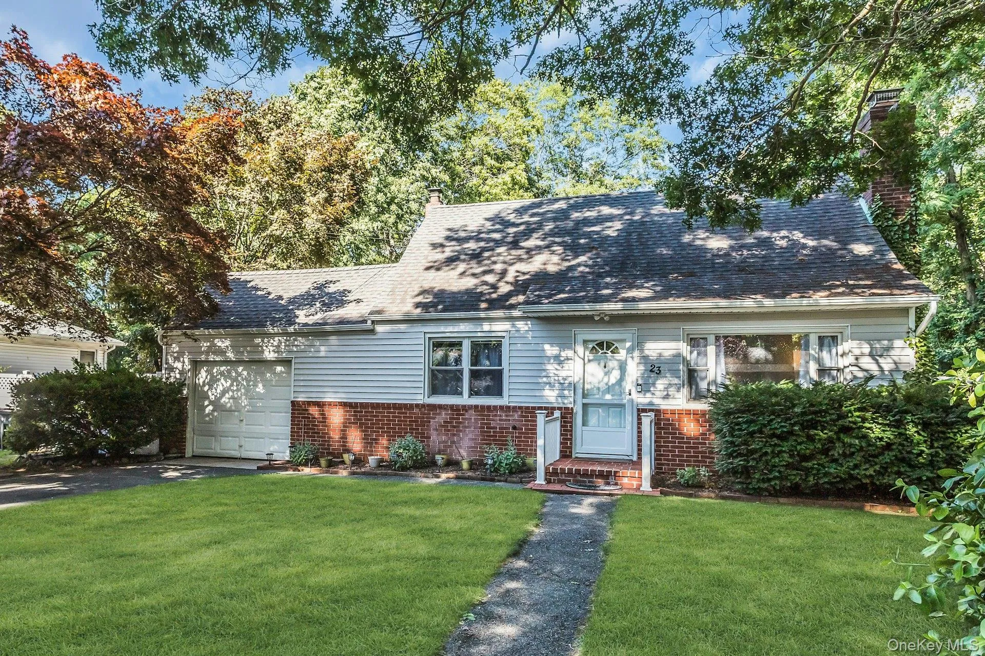 23 Lambert Avenue, Brookhaven, NY, 3 Bedrooms Bedrooms, 6 Rooms Rooms,1 BathroomBathrooms,Residential,For Rent,Lambert,0,1018215 23 Lambert Avenue, Brookhaven, NY, 3 Bedrooms Bedrooms, 6 Rooms Rooms,1 BathroomBathrooms,Residential,For Rent,Lambert,0,1018215