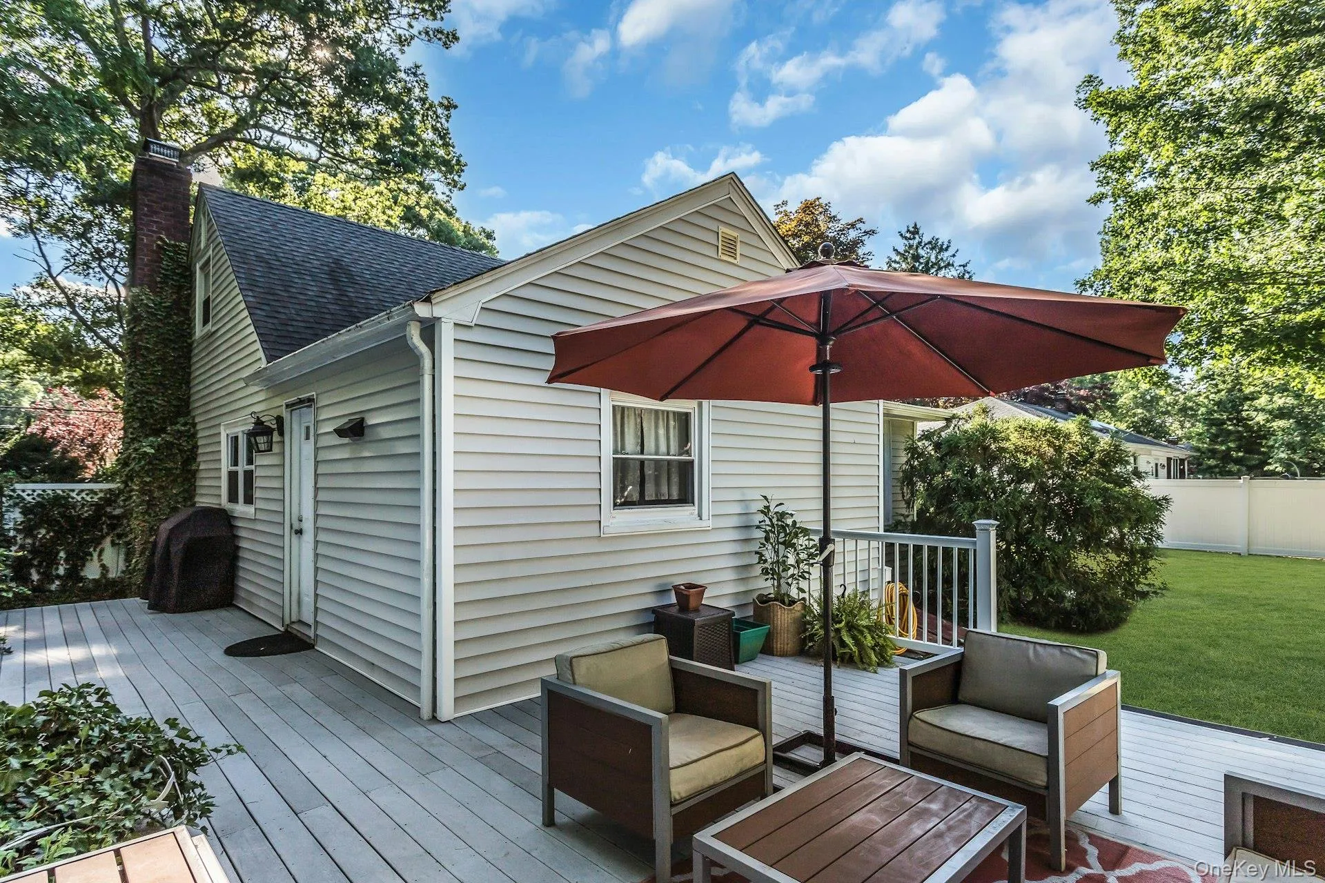 23 Lambert Avenue, Brookhaven, NY, 3 Bedrooms Bedrooms, 6 Rooms Rooms,1 BathroomBathrooms,Residential,For Rent,Lambert,0,1018215 23 Lambert Avenue, Brookhaven, NY, 3 Bedrooms Bedrooms, 6 Rooms Rooms,1 BathroomBathrooms,Residential,For Rent,Lambert,0,1018215