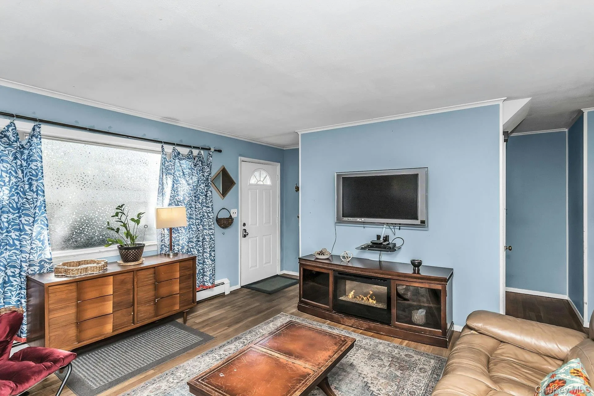 23 Lambert Avenue, Brookhaven, NY, 3 Bedrooms Bedrooms, 6 Rooms Rooms,1 BathroomBathrooms,Residential,For Rent,Lambert,0,1018215 23 Lambert Avenue, Brookhaven, NY, 3 Bedrooms Bedrooms, 6 Rooms Rooms,1 BathroomBathrooms,Residential,For Rent,Lambert,0,1018215