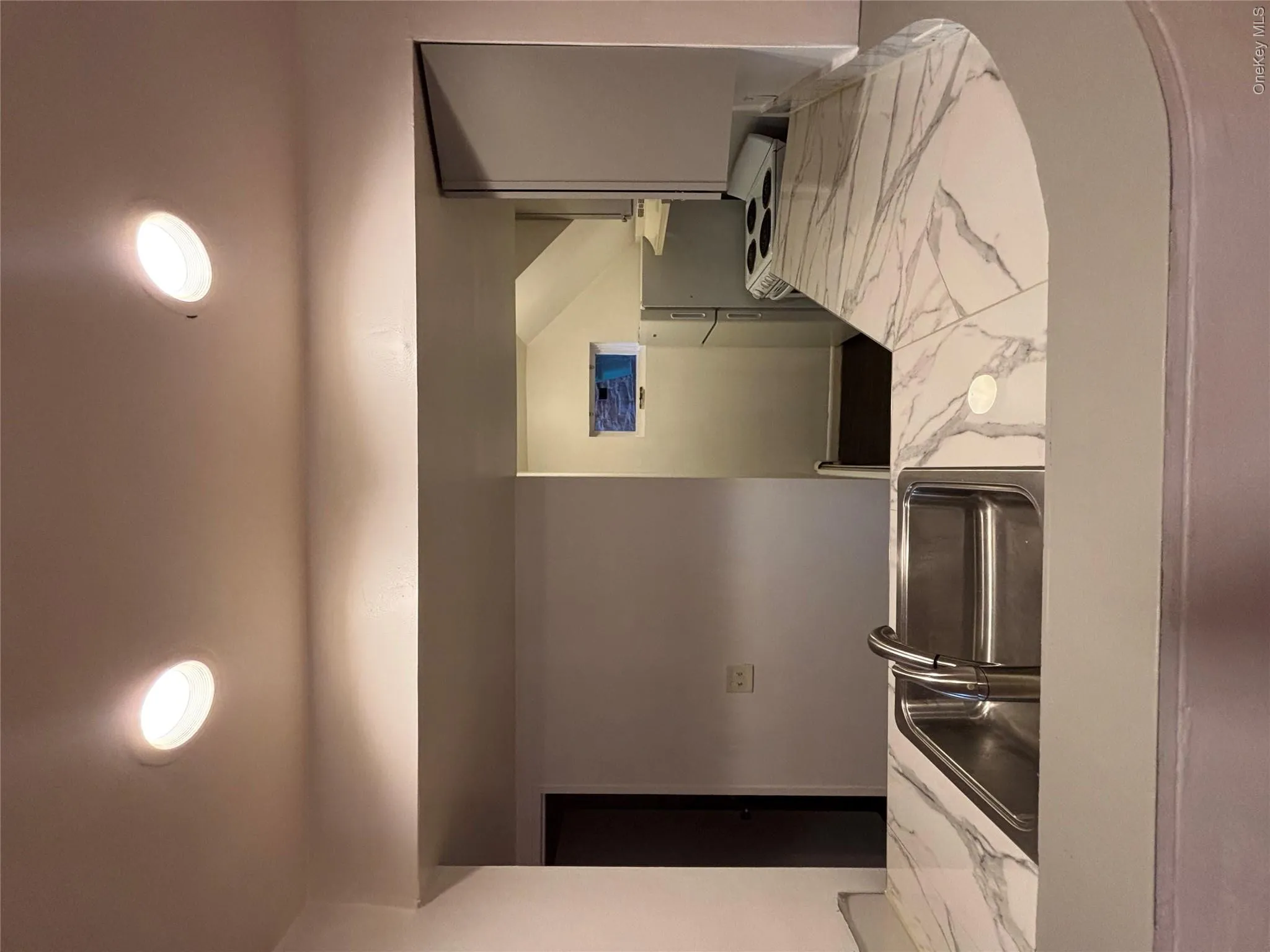 185 Union Street, Poughkeepsie, NY, 1 Bedroom Bedrooms, 4 Rooms Rooms,1 BathroomBathrooms,Residential Lease,For Rent,Union,0,KEY1018217 185 Union Street, Poughkeepsie, NY, 1 Bedroom Bedrooms, 4 Rooms Rooms,1 BathroomBathrooms,Residential Lease,For Rent,Union,0,KEY1018217