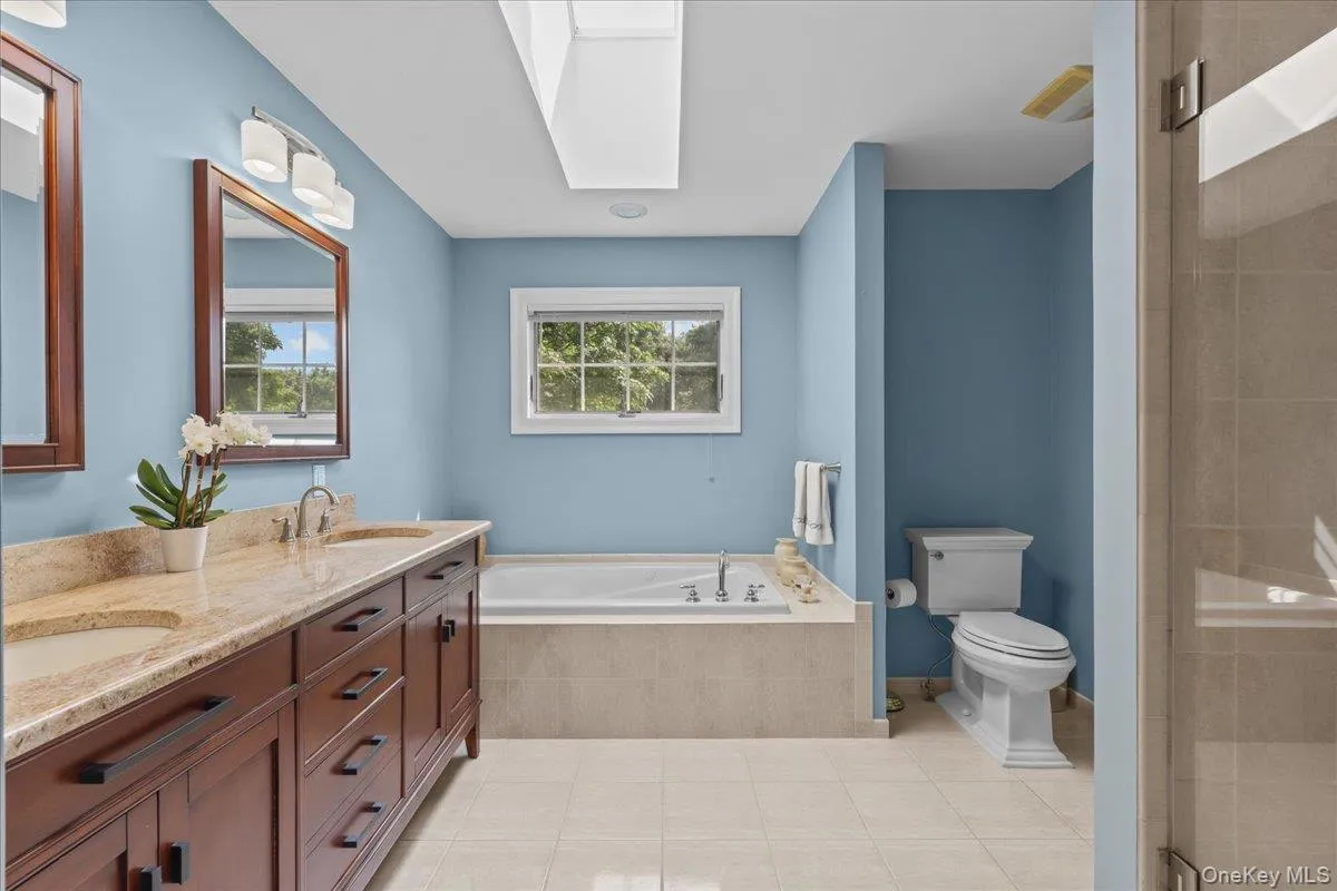 18 Brookview Drive, Mount Pleasant, NY, 3 Bedrooms Bedrooms, 8 Rooms Rooms,3 BathroomsBathrooms,Residential,For Rent,Brookview,0,1018220 18 Brookview Drive, Mount Pleasant, NY, 3 Bedrooms Bedrooms, 8 Rooms Rooms,3 BathroomsBathrooms,Residential,For Rent,Brookview,0,1018220