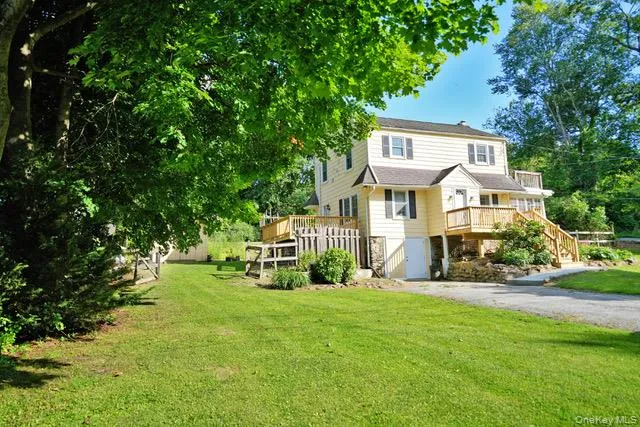 21 Cameron Road, Southeast, NY, 2 Bedrooms Bedrooms, 7 Rooms Rooms,1 BathroomBathrooms,Residential,For Rent,Cameron,0,KEY1018224 21 Cameron Road, Southeast, NY, 2 Bedrooms Bedrooms, 7 Rooms Rooms,1 BathroomBathrooms,Residential,For Rent,Cameron,0,KEY1018224